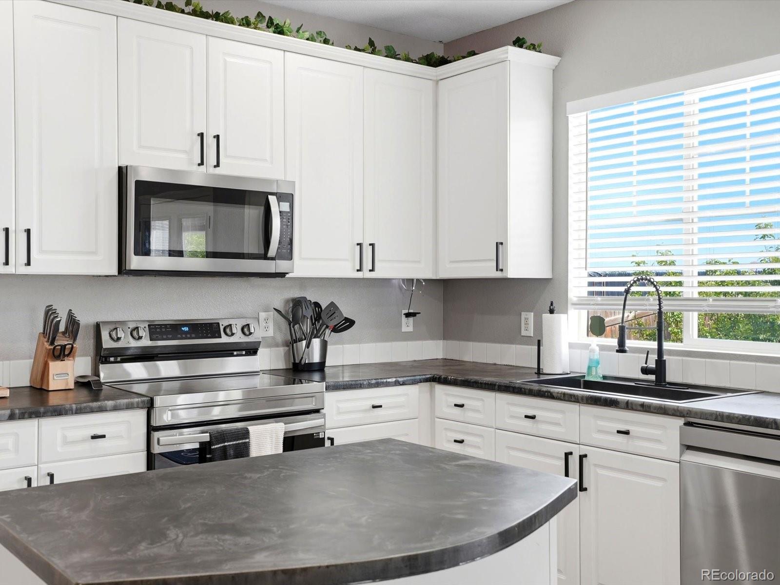 MLS Image #13 for 1912 e 164th place,thornton, Colorado