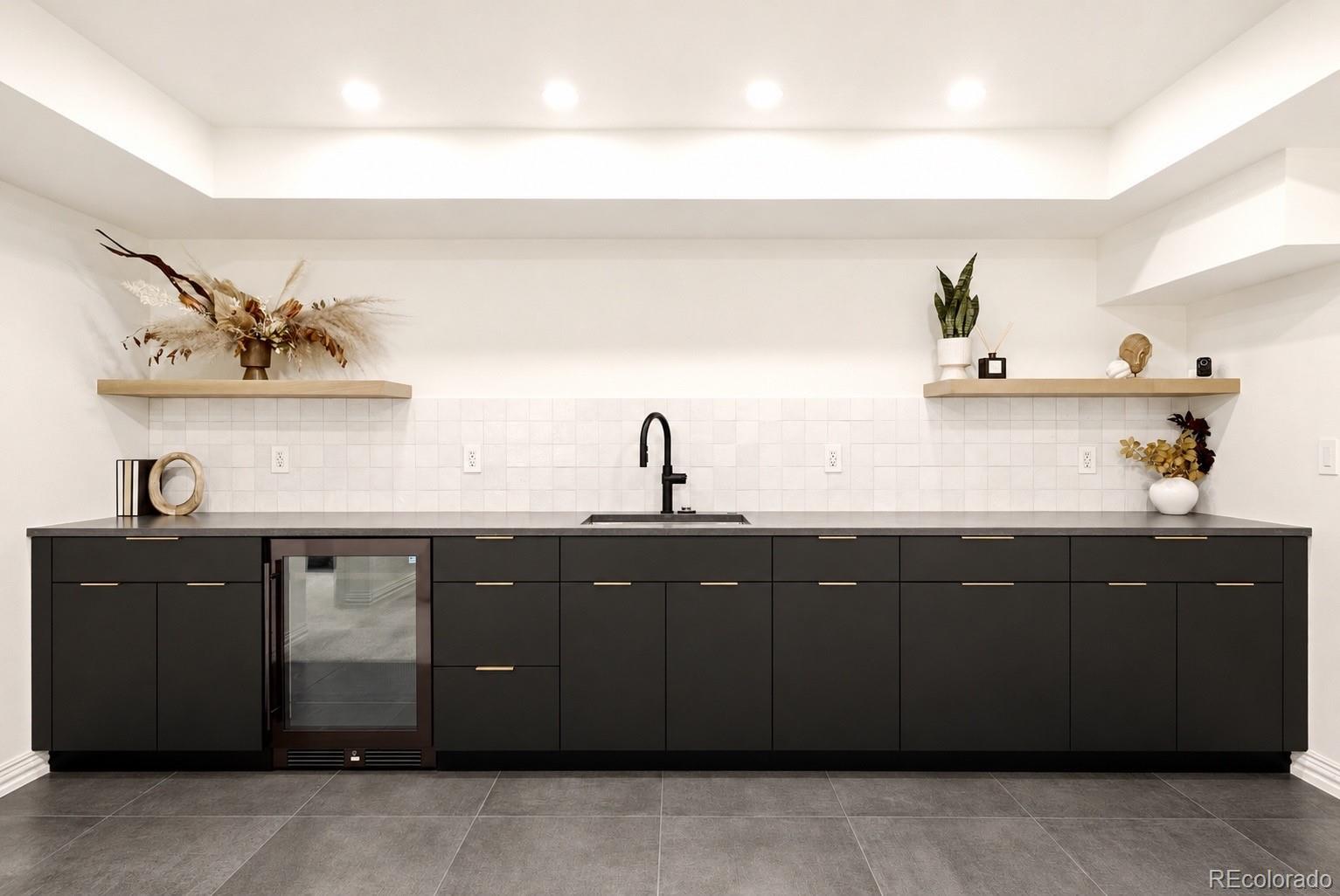 MLS Image #32 for 274  vine street,denver, Colorado