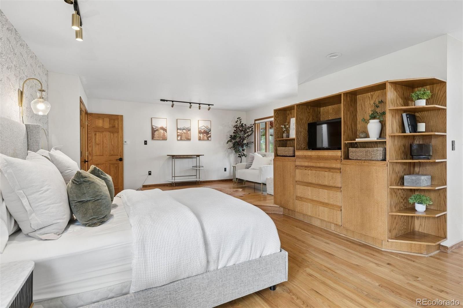 MLS Image #18 for 23526  currant drive ,golden, Colorado