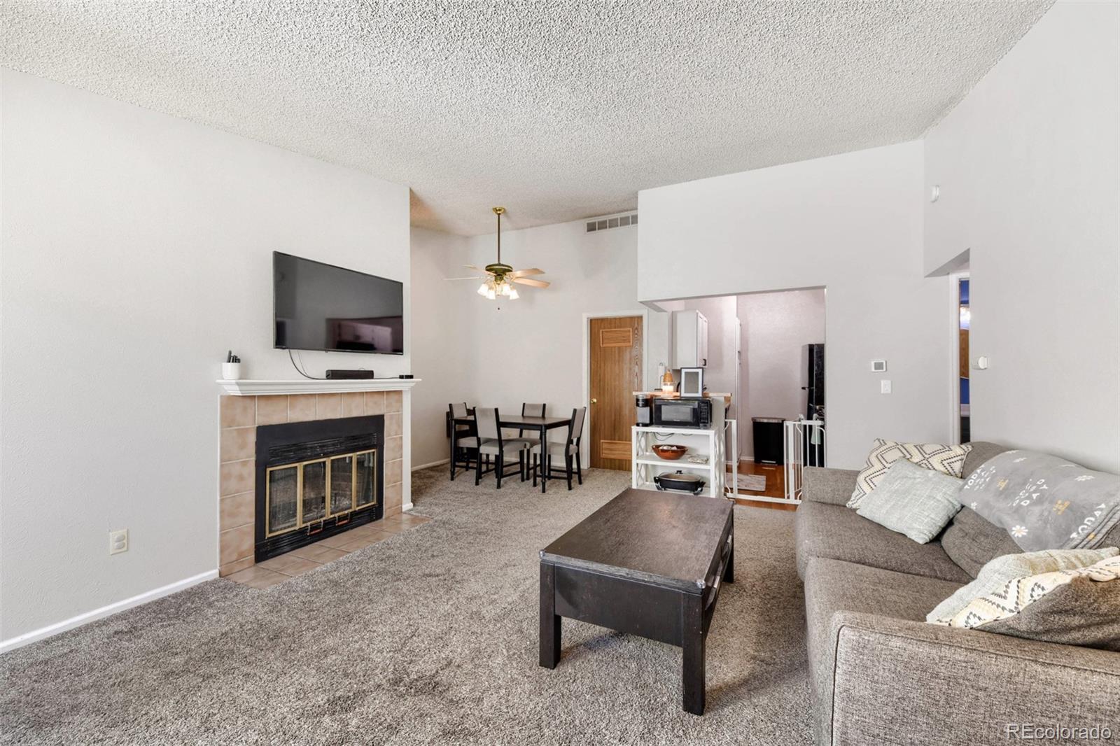 MLS Image #2 for 6705 s field street,littleton, Colorado