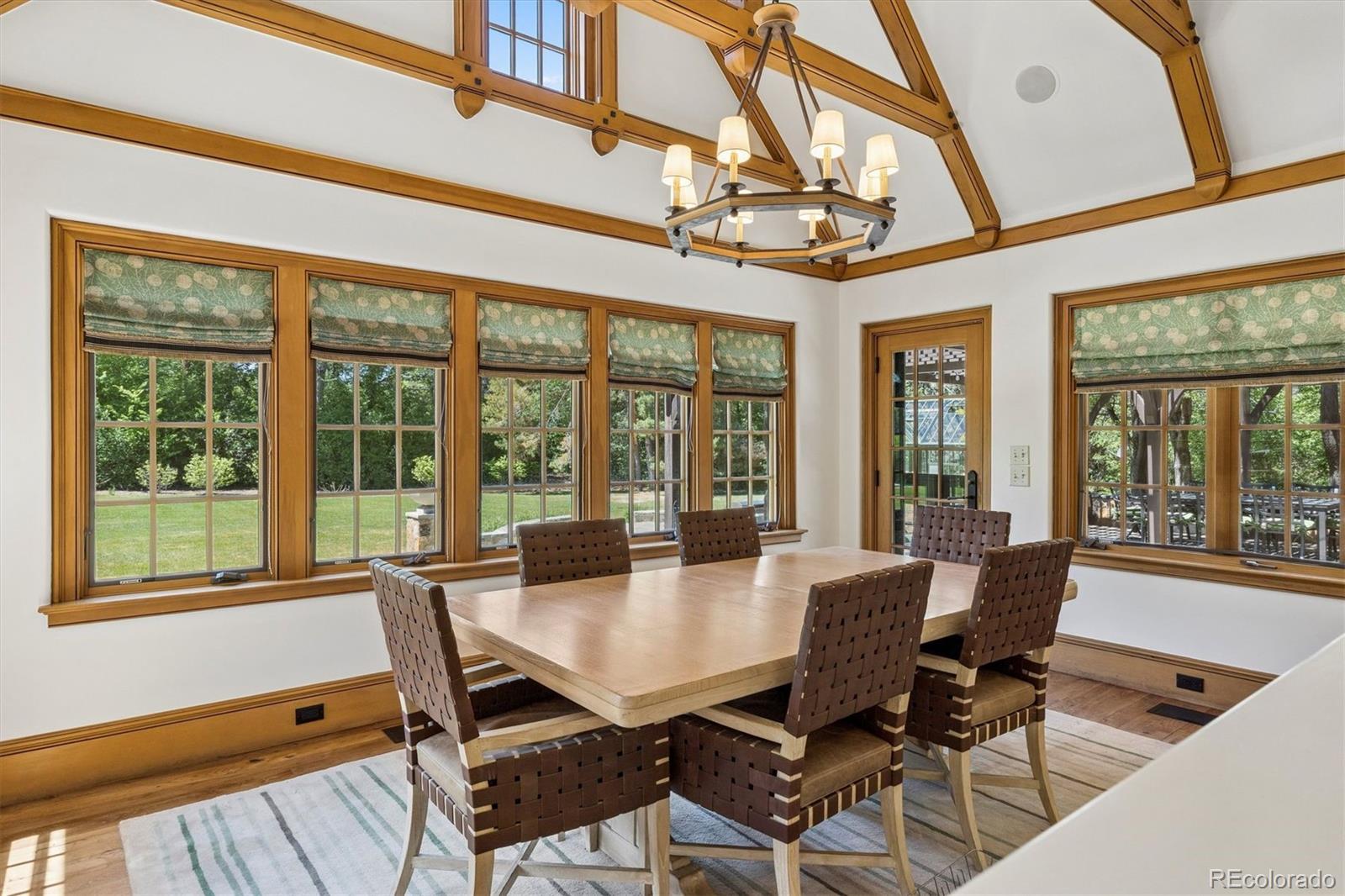 MLS Image #10 for 680 s university boulevard,denver, Colorado