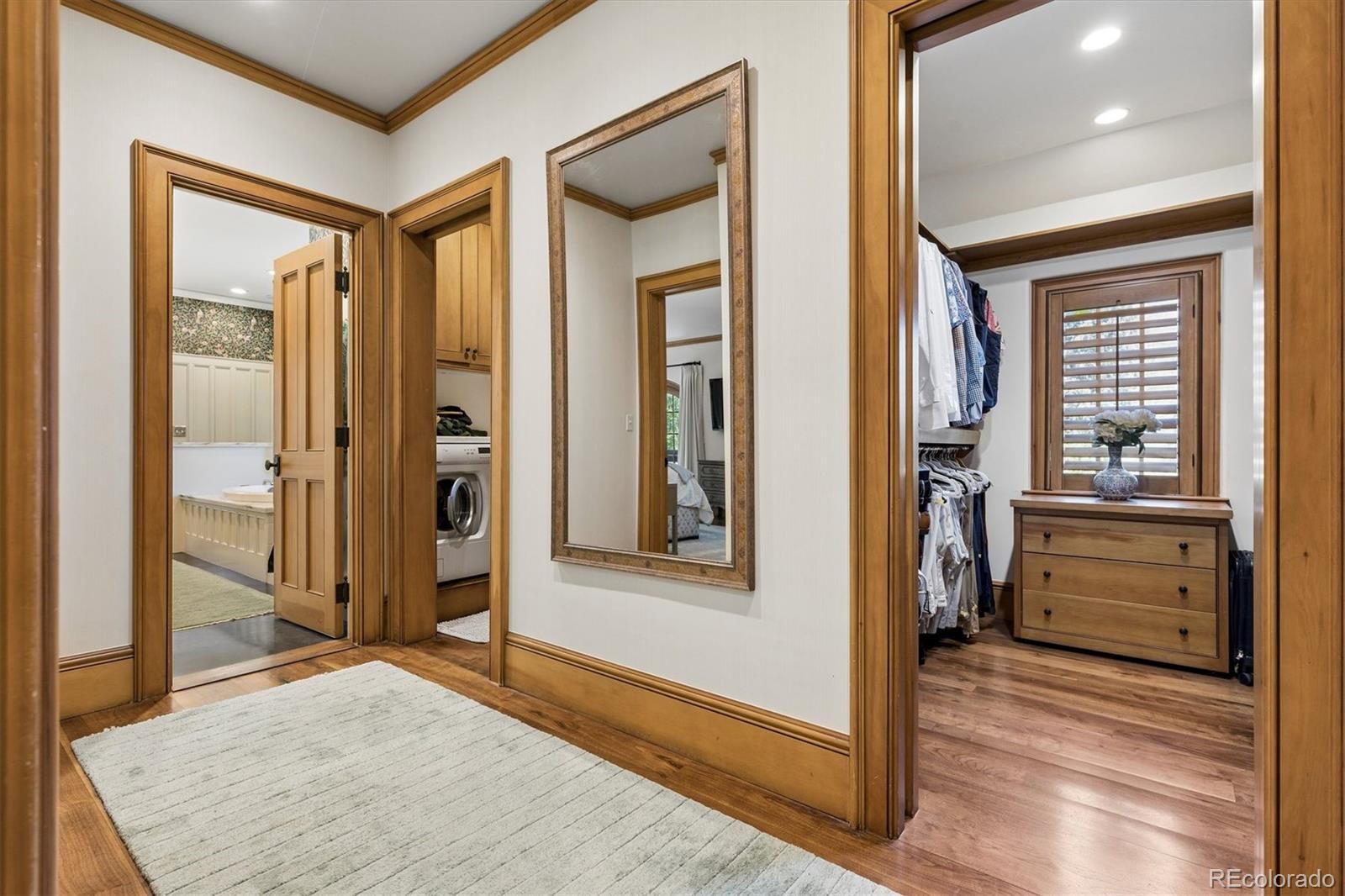 MLS Image #19 for 680 s university boulevard,denver, Colorado