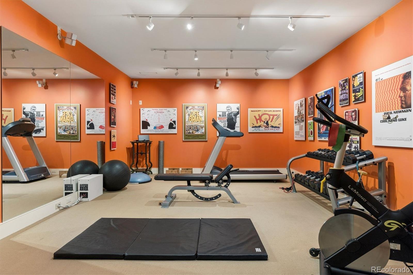 MLS Image #32 for 680 s university boulevard,denver, Colorado