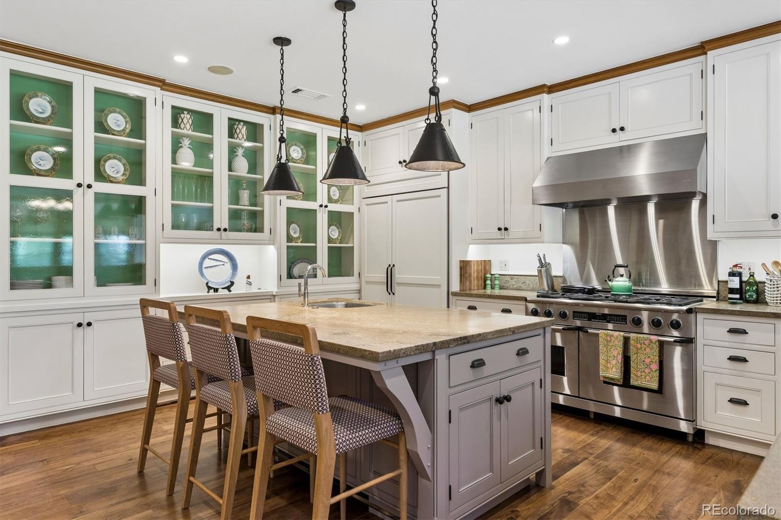 MLS Image #7 for 680 s university boulevard,denver, Colorado