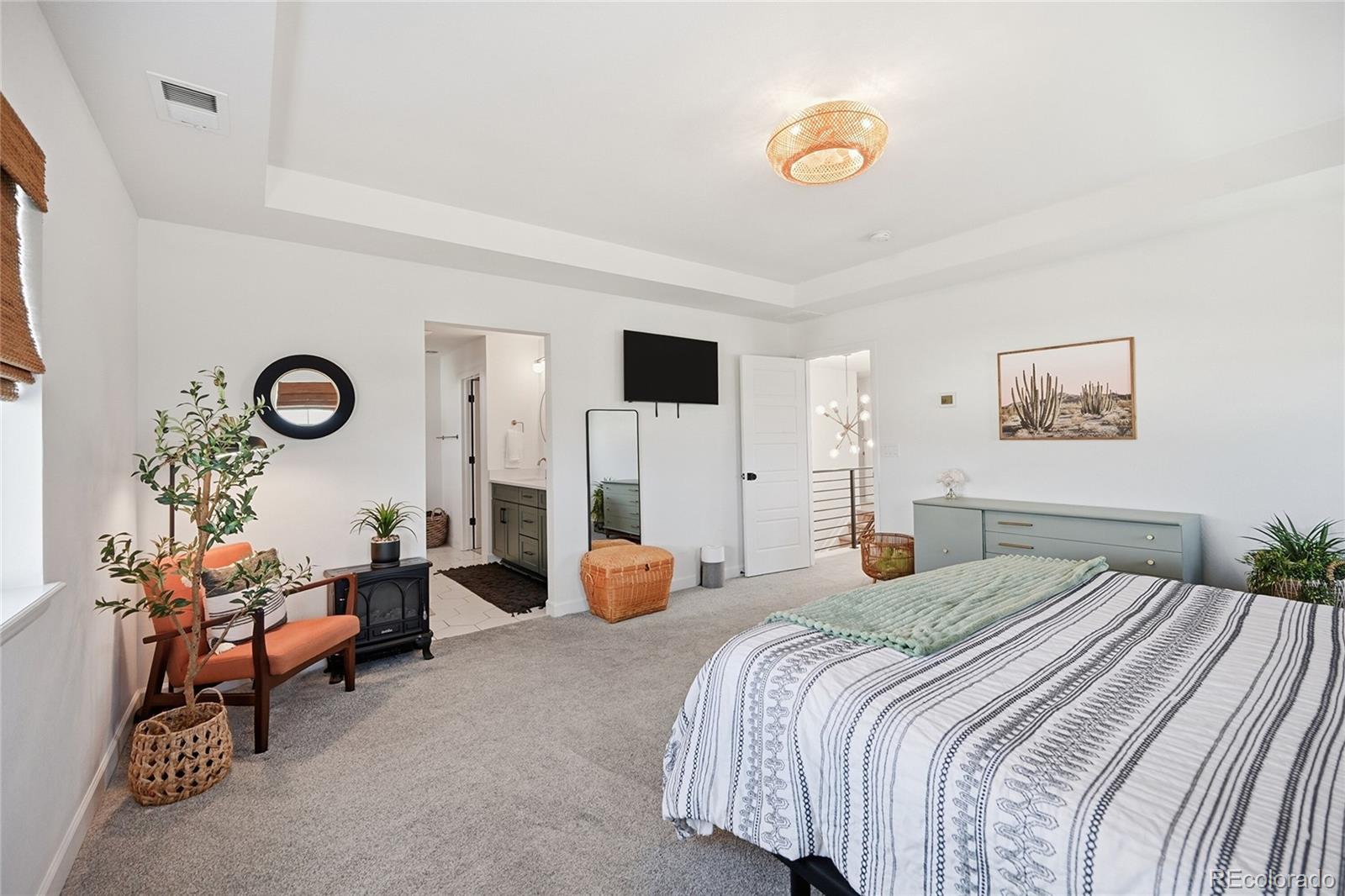 MLS Image #14 for 7254 s waterloo way,aurora, Colorado