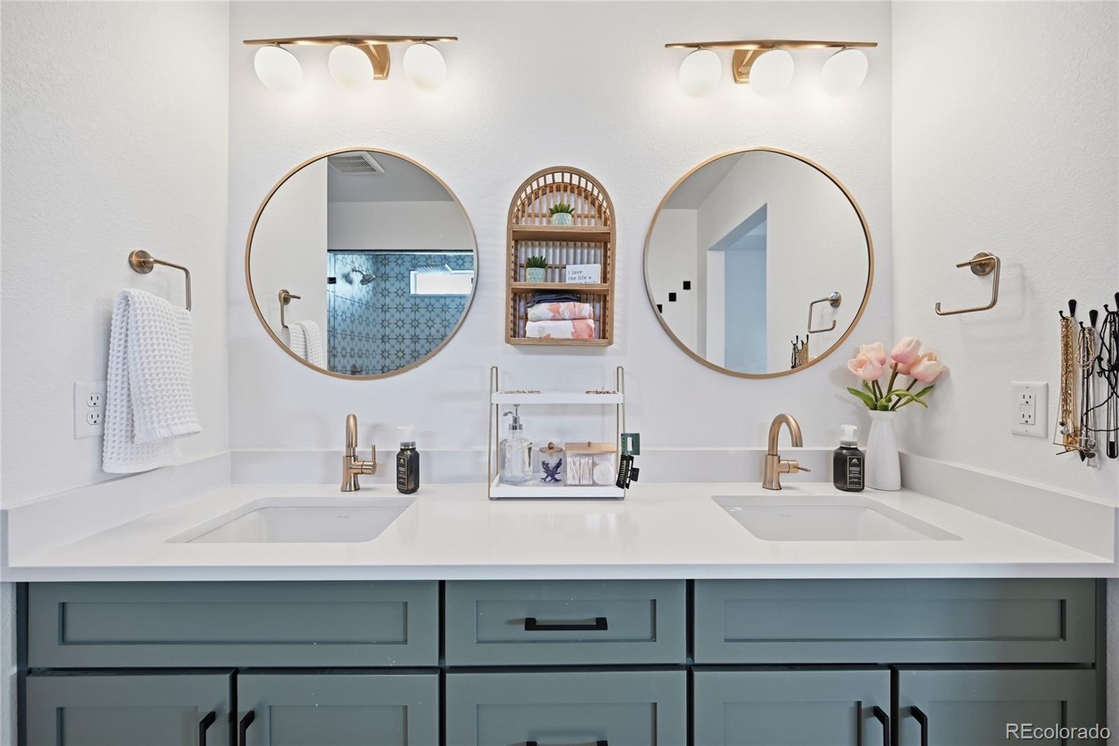 MLS Image #16 for 7254 s waterloo way,aurora, Colorado