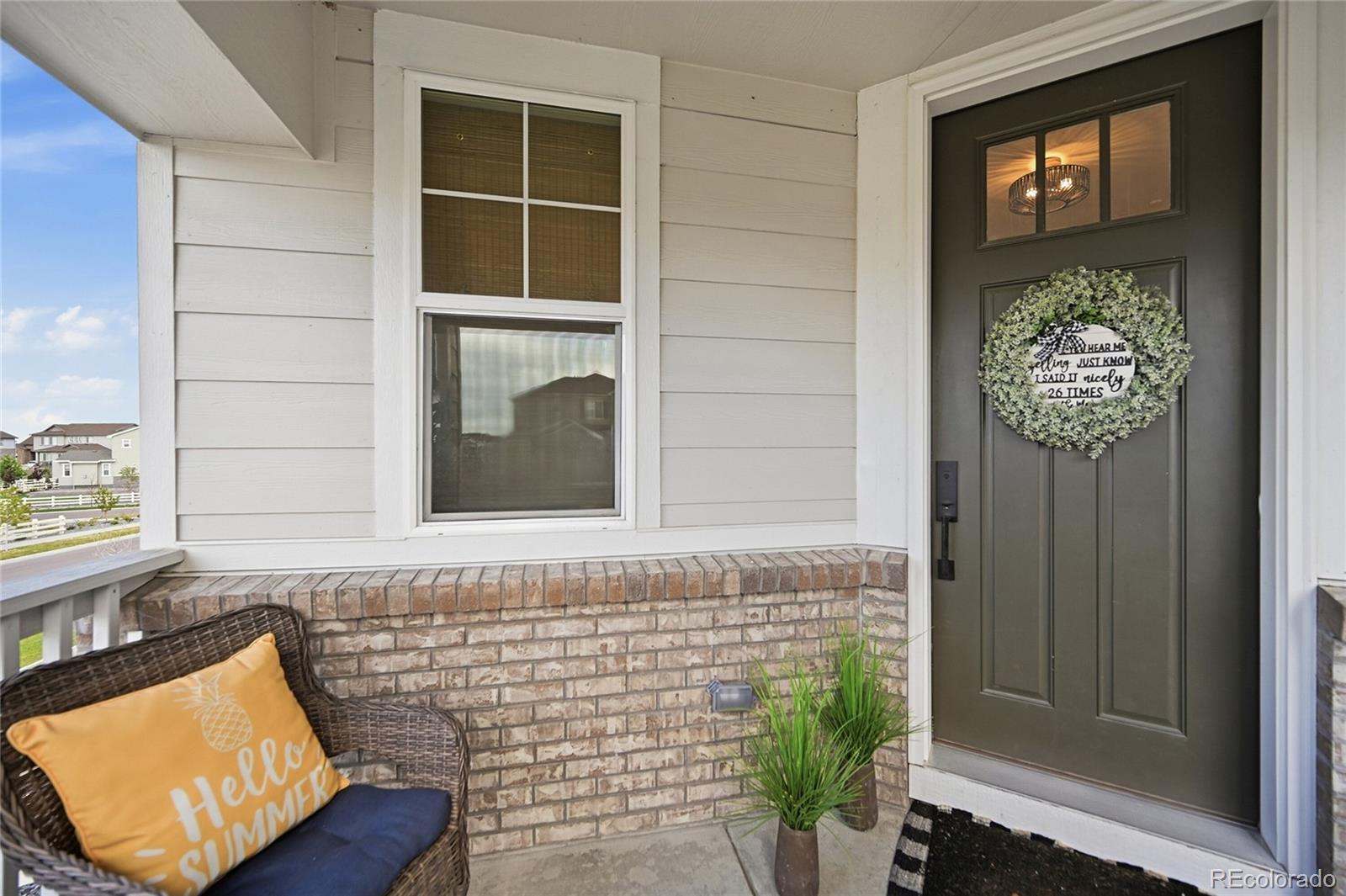 MLS Image #2 for 7254 s waterloo way,aurora, Colorado