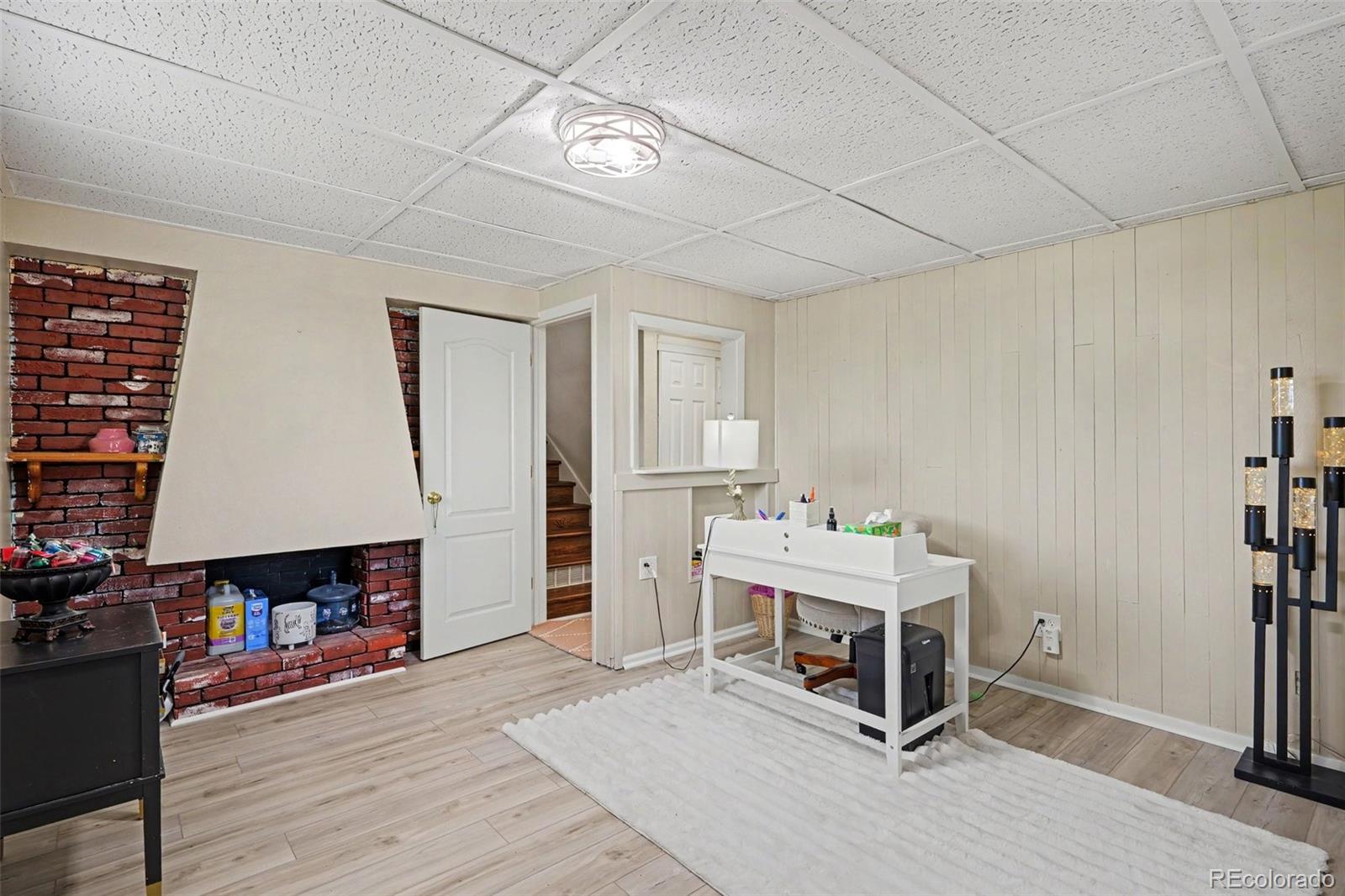 MLS Image #20 for 2567 s uno way,denver, Colorado