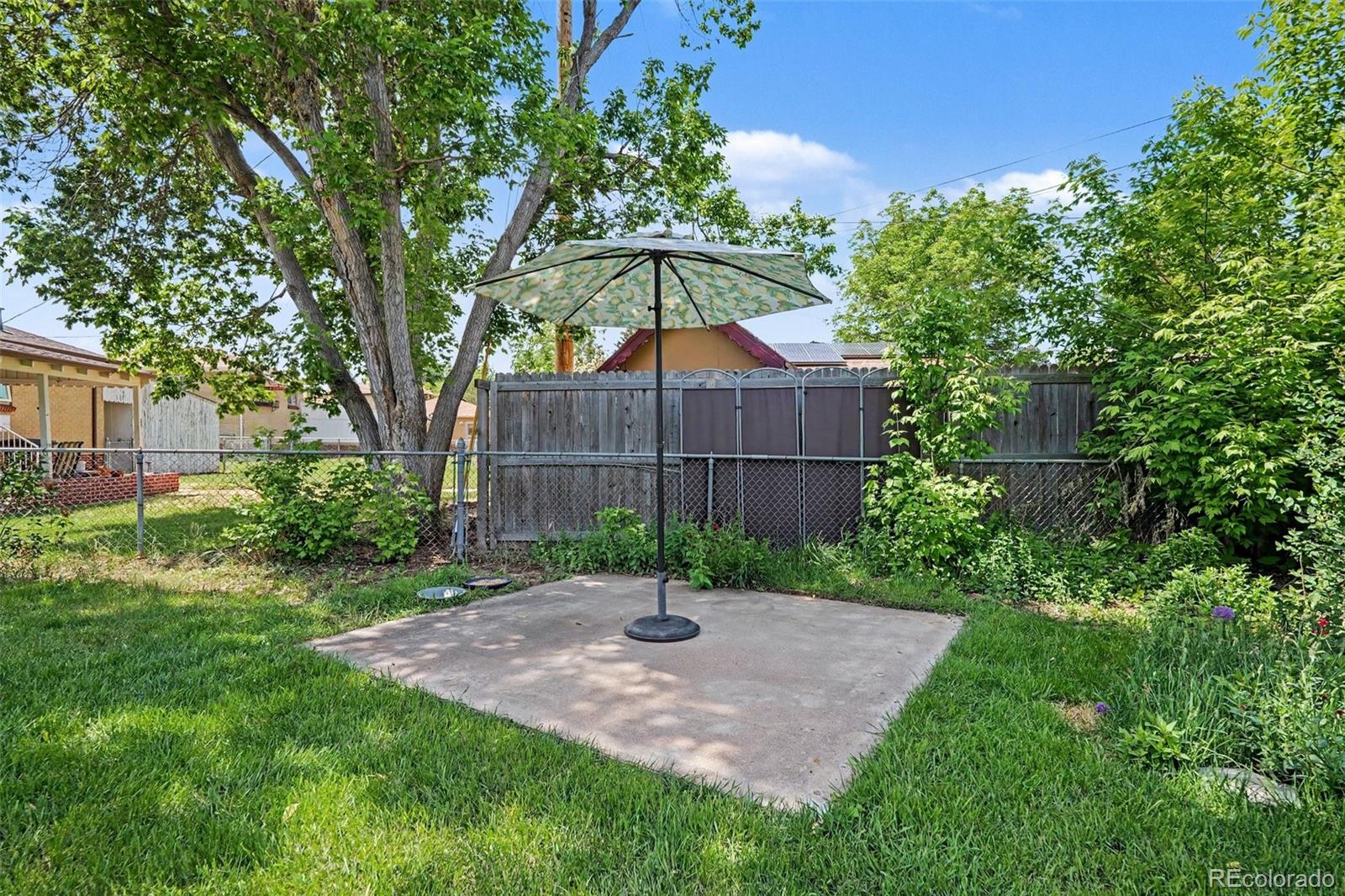 MLS Image #27 for 2567 s uno way,denver, Colorado