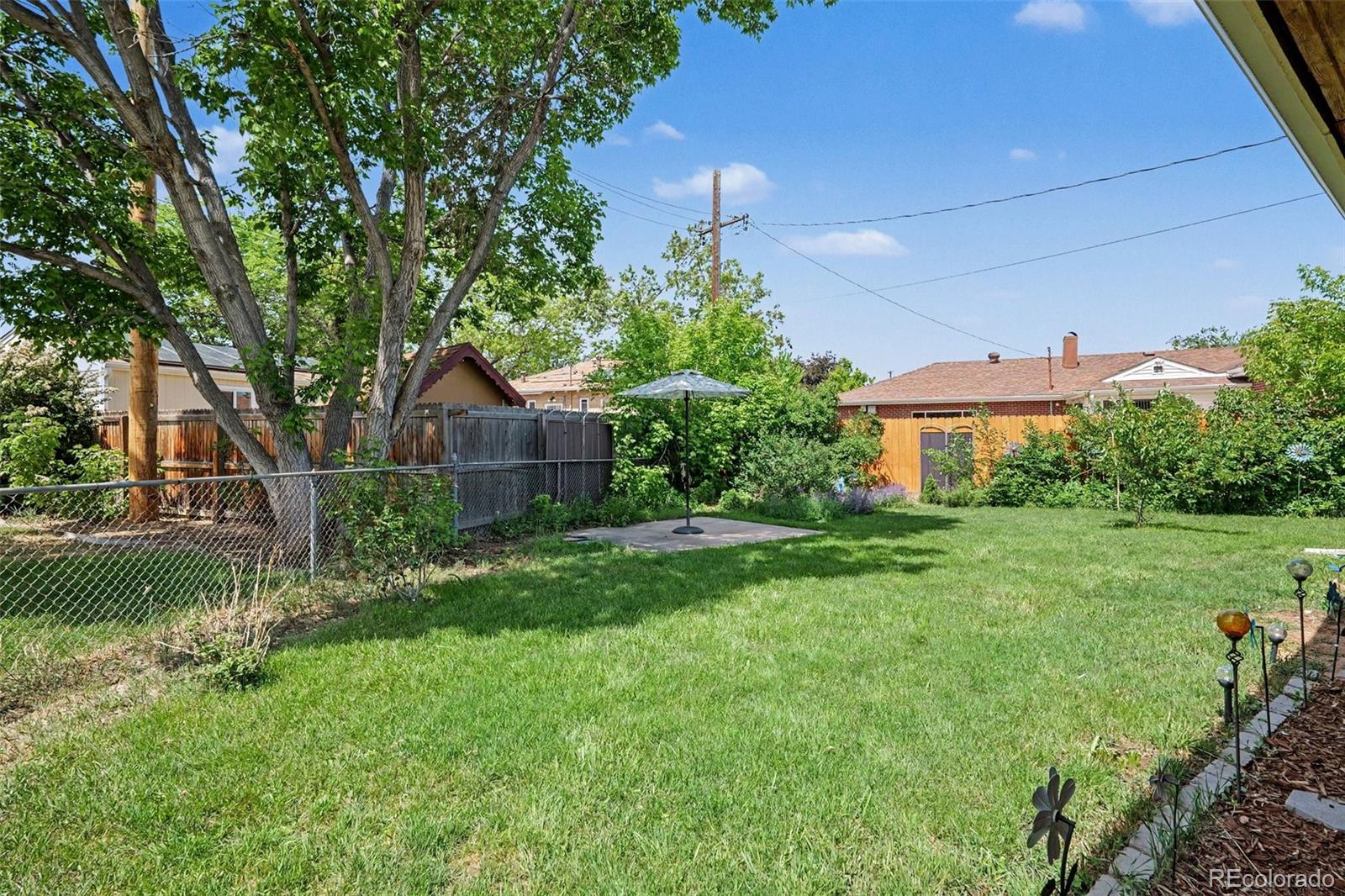 MLS Image #28 for 2567 s uno way,denver, Colorado