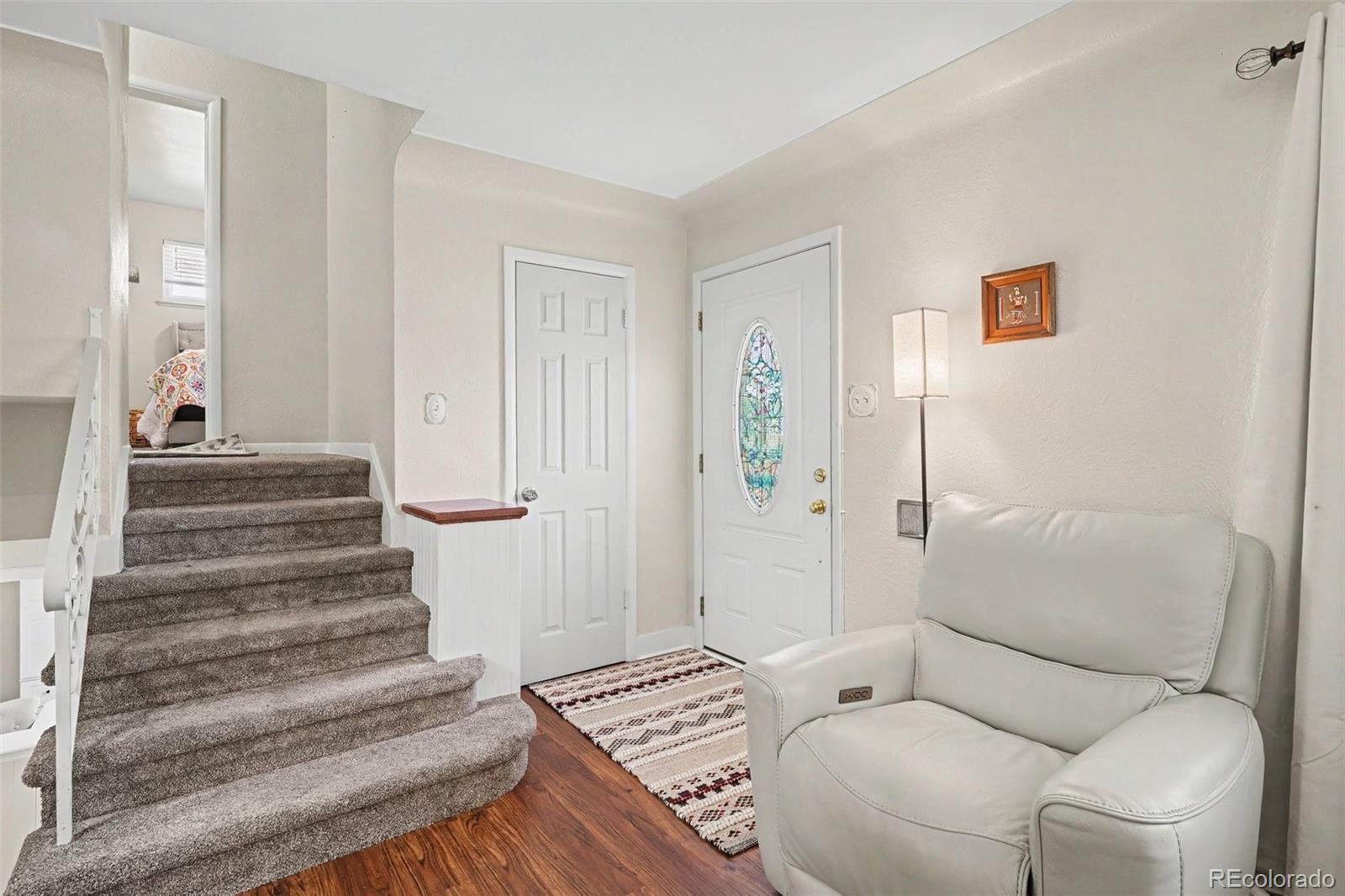 MLS Image #4 for 2567 s uno way,denver, Colorado