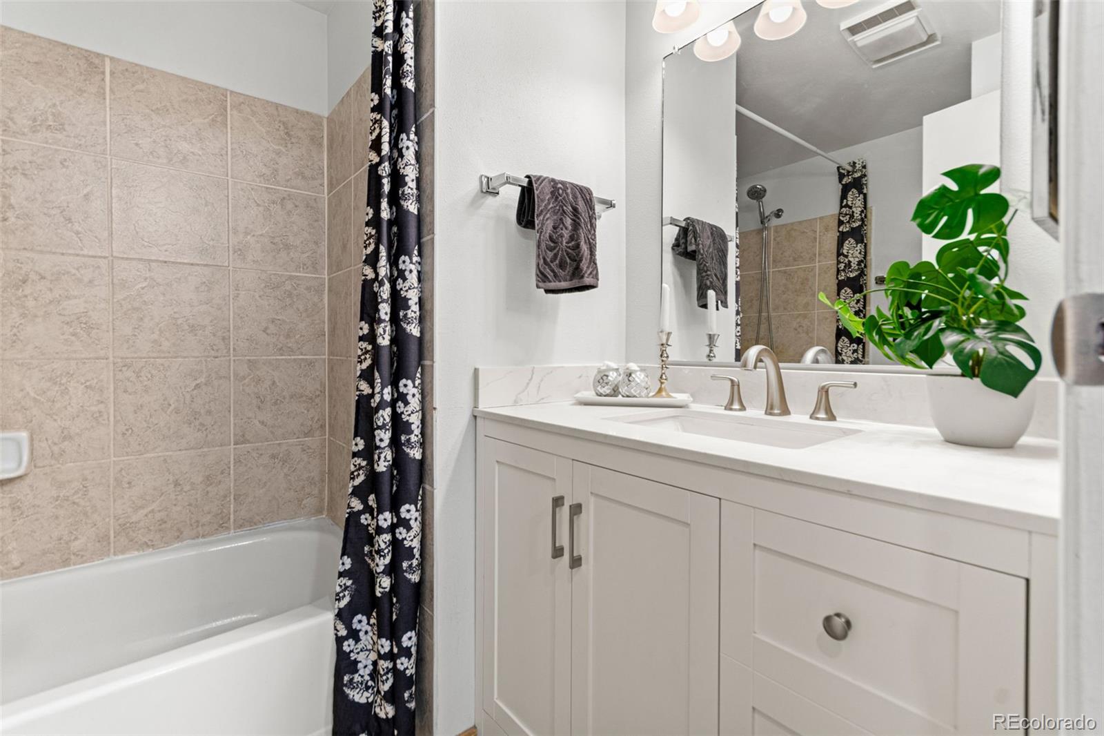 MLS Image #16 for 6906 w 48th avenue,wheat ridge, Colorado