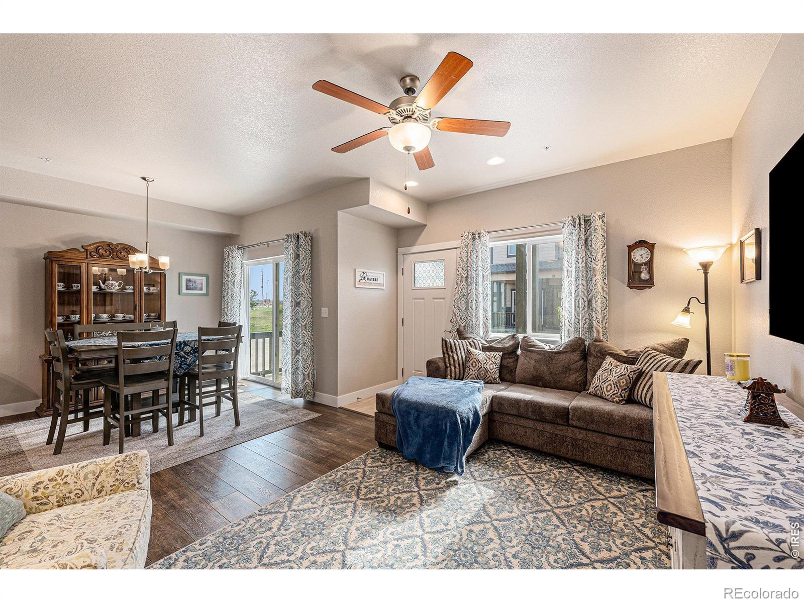 MLS Image #4 for 4125  crittenton lane,wellington, Colorado