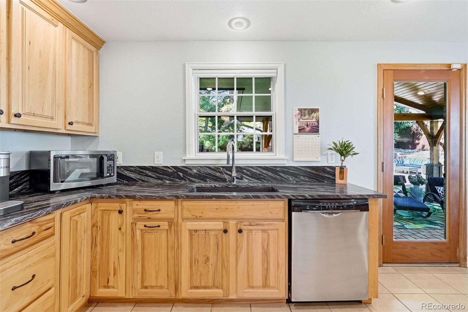 MLS Image #15 for 2903 e peakview circle,centennial, Colorado