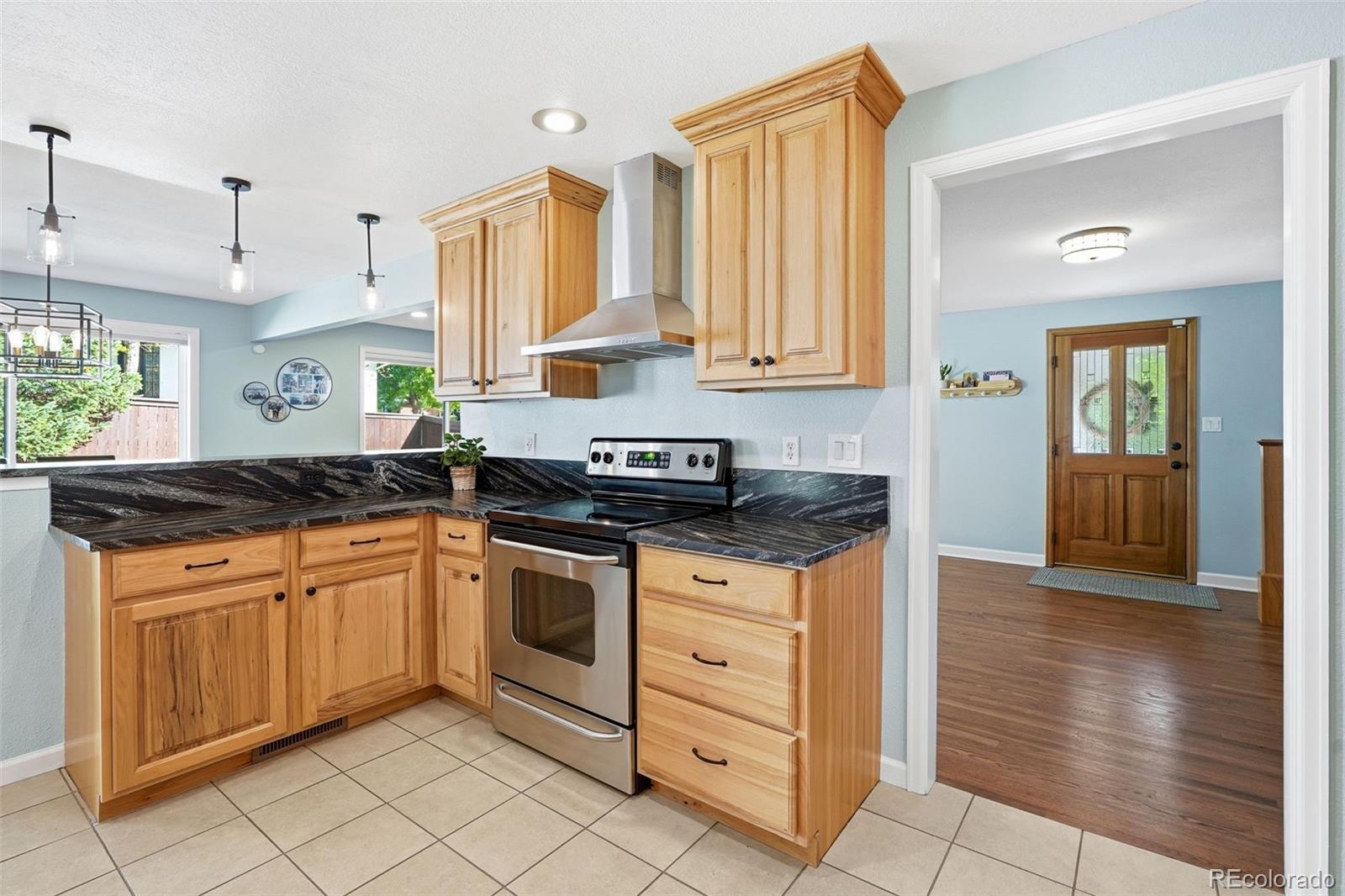 MLS Image #17 for 2903 e peakview circle,centennial, Colorado