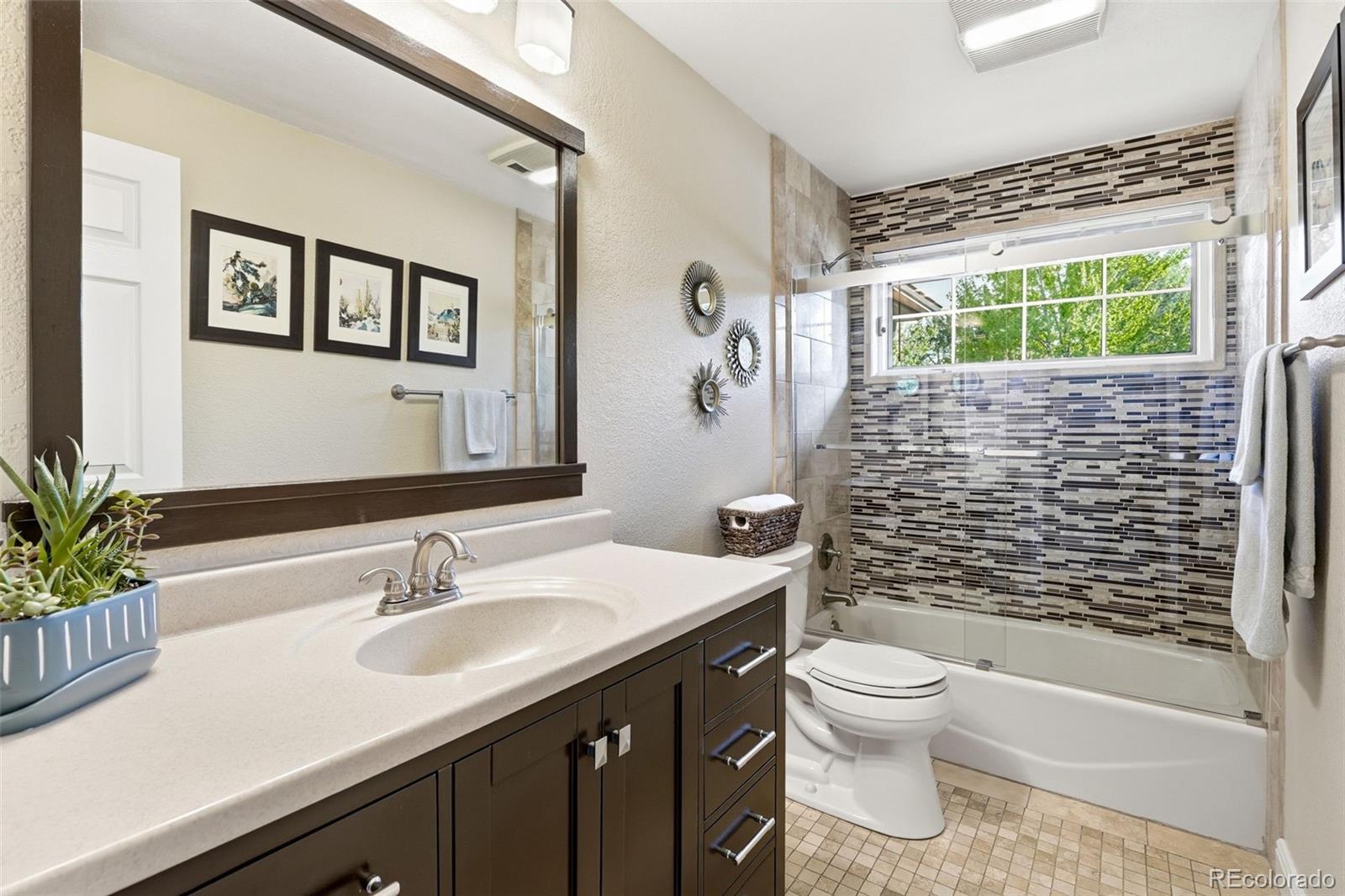 MLS Image #22 for 2903 e peakview circle,centennial, Colorado