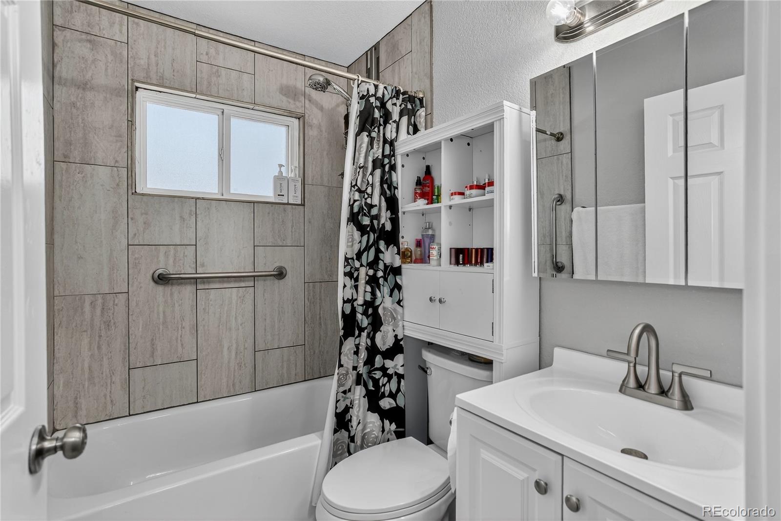 MLS Image #9 for 3905  colony hills circle,colorado springs, Colorado
