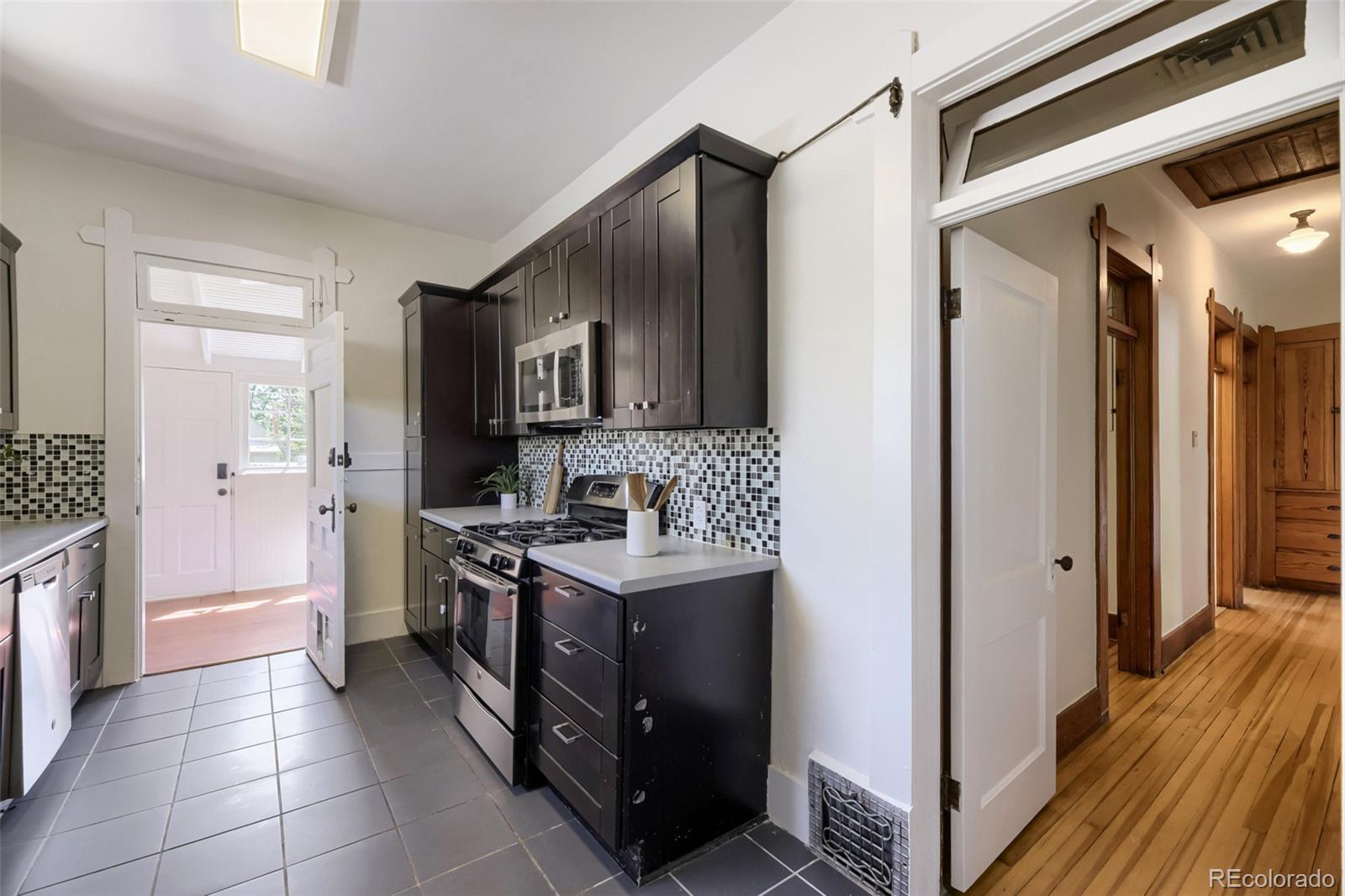 MLS Image #7 for 4046  vallejo street,denver, Colorado