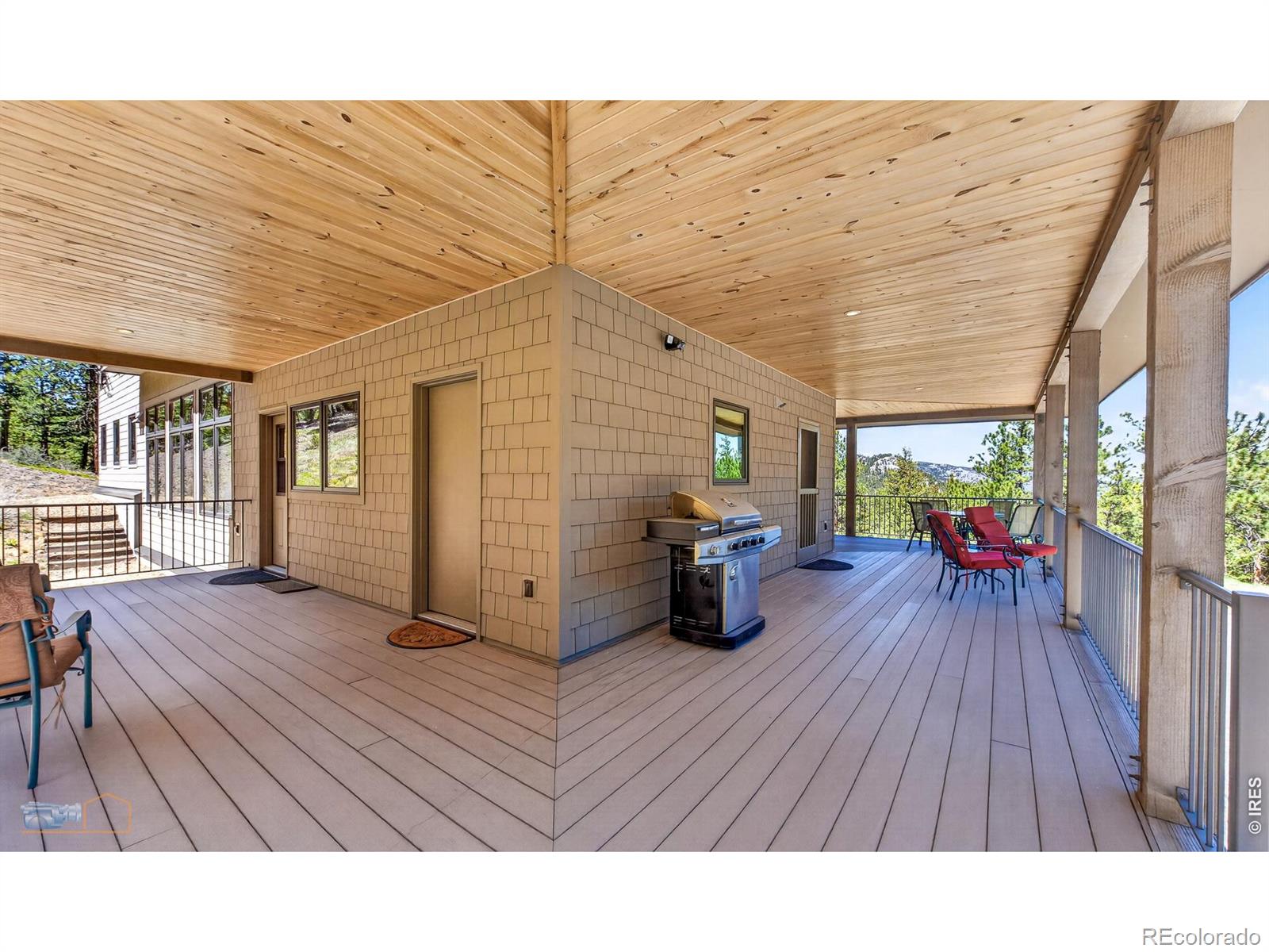 MLS Image #3 for 942  spruce drive,lyons, Colorado