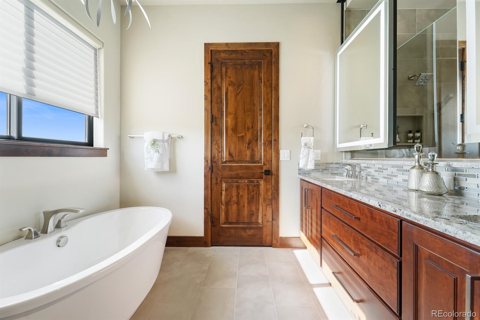 MLS Image #32 for 14420 s perry park road,larkspur, Colorado