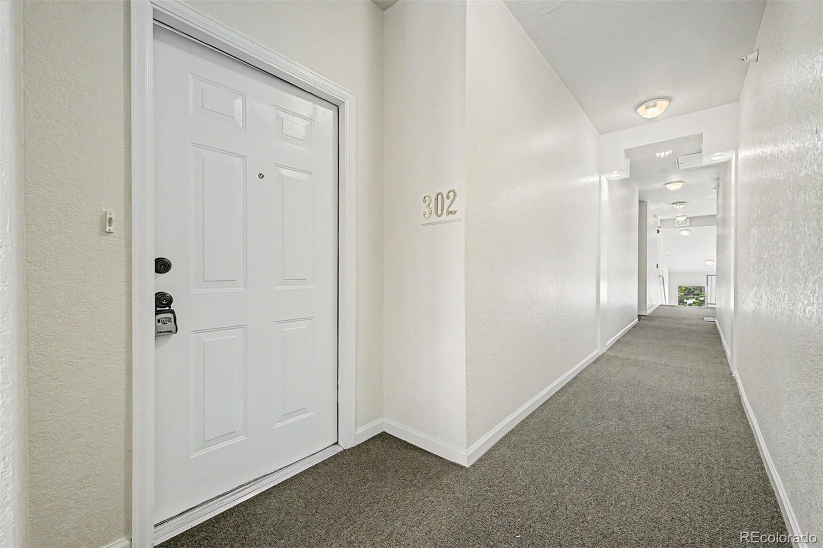 MLS Image #4 for 14323 e 1st drive 302,aurora, Colorado
