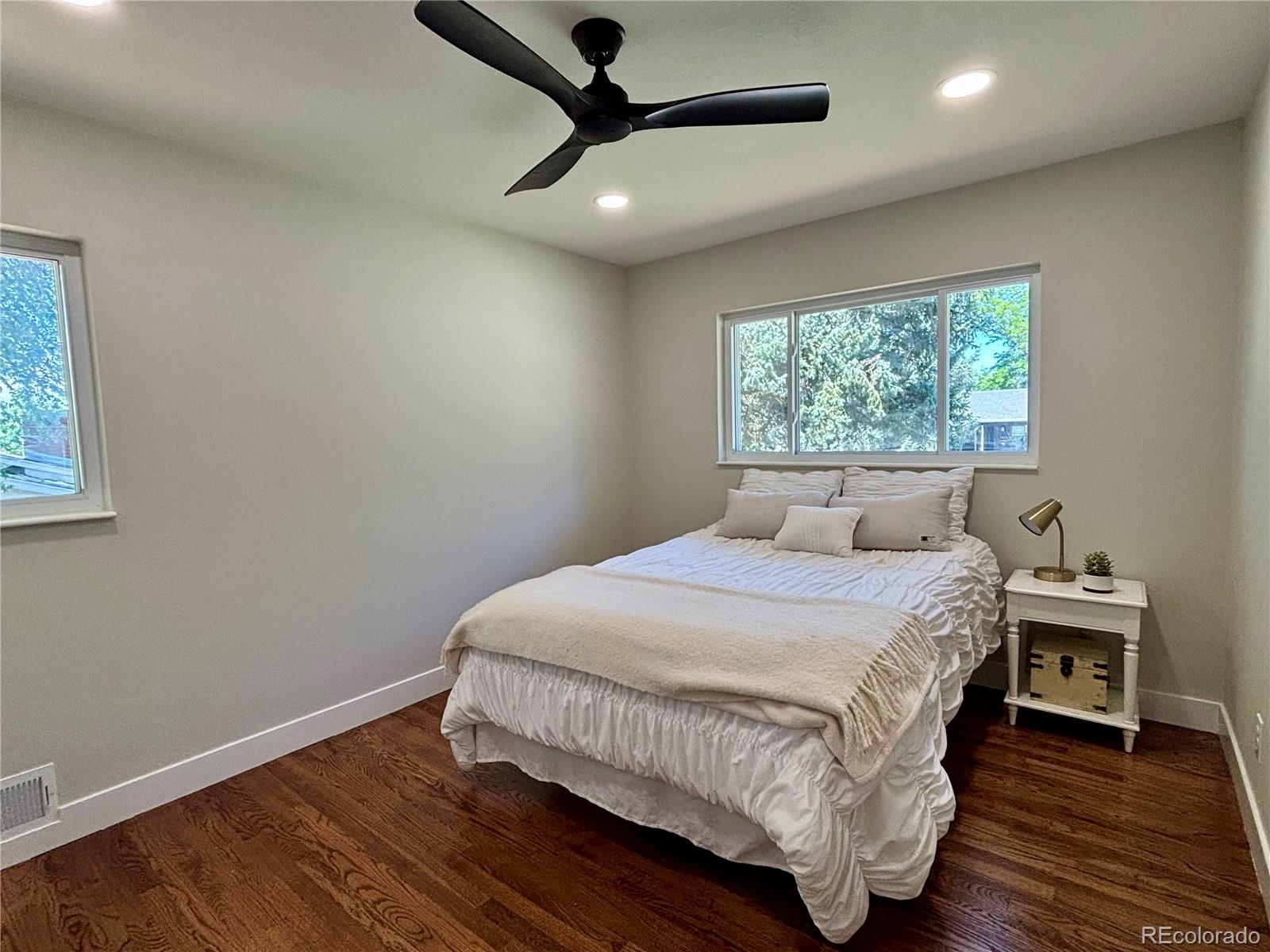 MLS Image #11 for 3412 s patton way,denver, Colorado