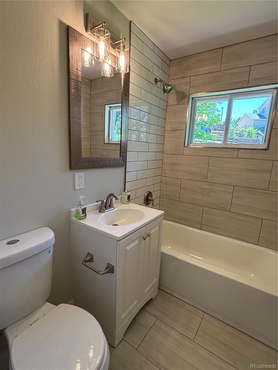 MLS Image #13 for 3412 s patton way,denver, Colorado