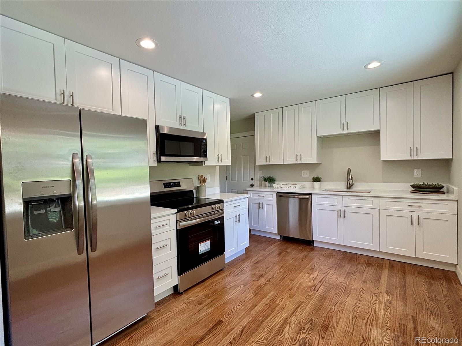 MLS Image #7 for 3412 s patton way,denver, Colorado