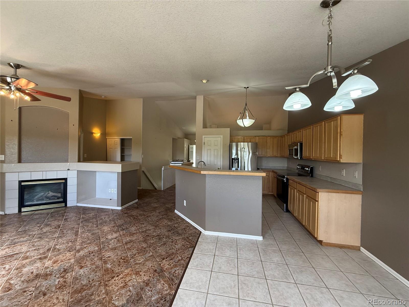 MLS Image #4 for 4788  falcon drive,longmont, Colorado