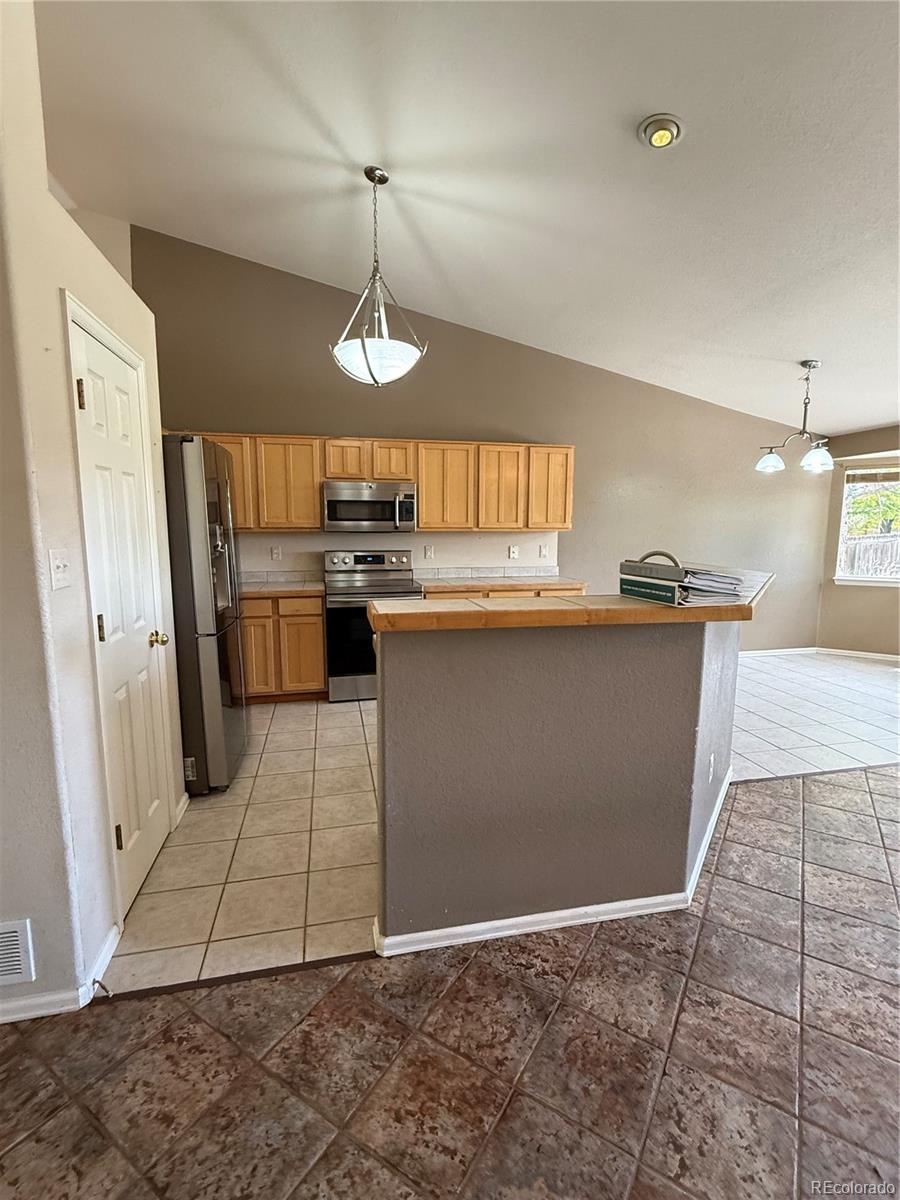 MLS Image #5 for 4788  falcon drive,longmont, Colorado