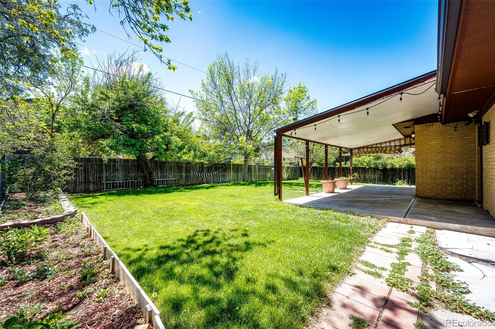 MLS Image #6 for 11994 e virginia drive,aurora, Colorado