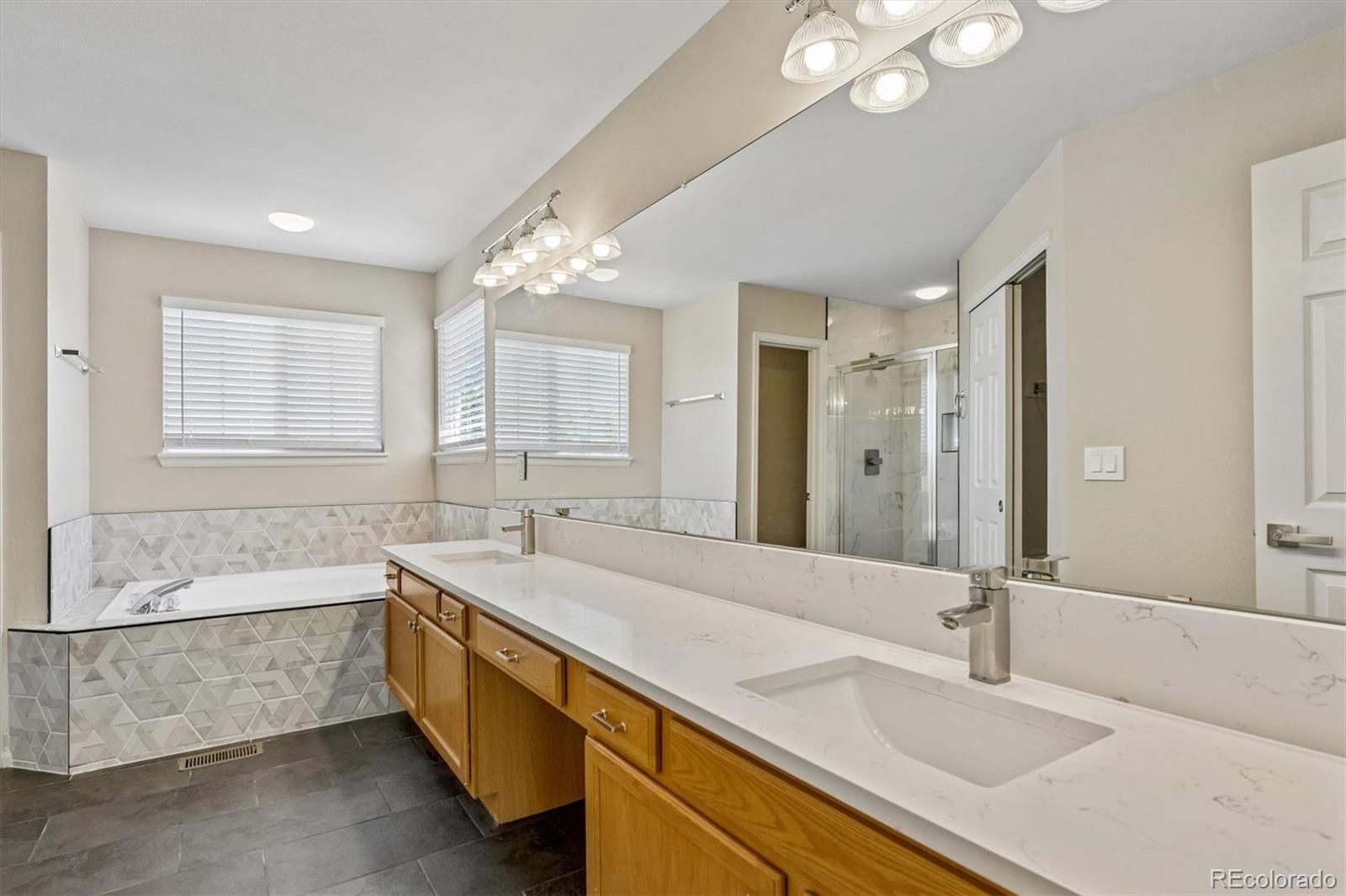 MLS Image #13 for 20431 e union circle,aurora, Colorado