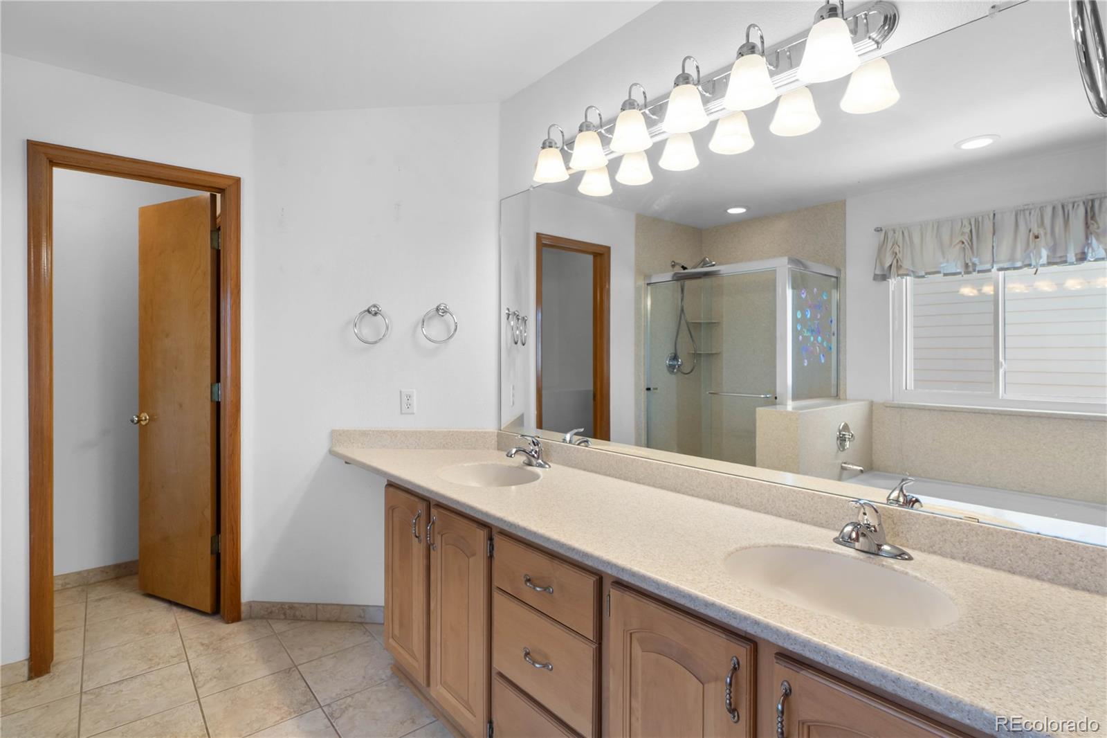MLS Image #24 for 19062 e chenango circle,aurora, Colorado