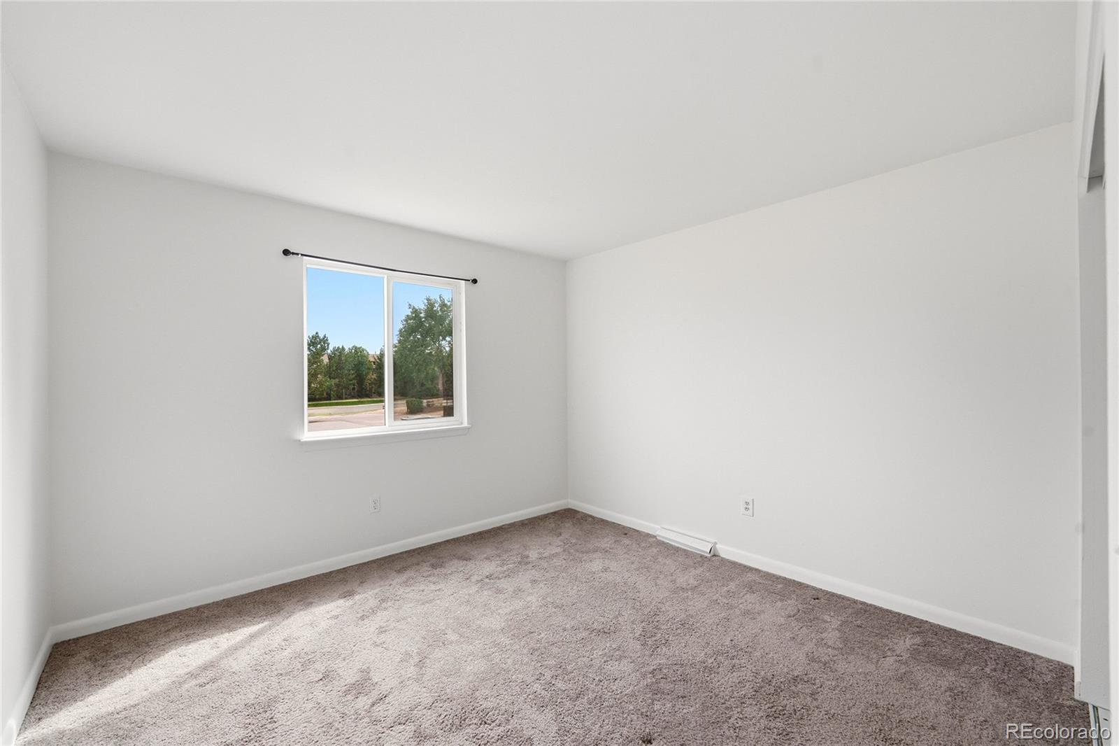 MLS Image #12 for 1622  longbow court,lafayette, Colorado