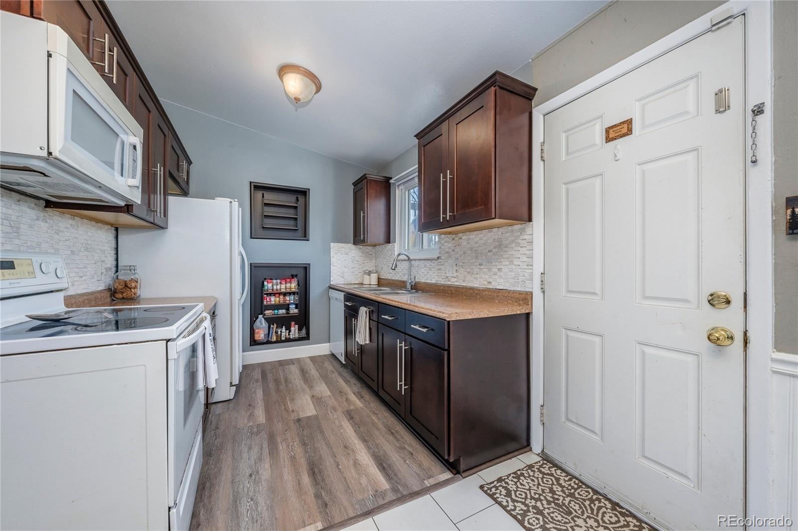 MLS Image #7 for 17809 e princeton place,aurora, Colorado