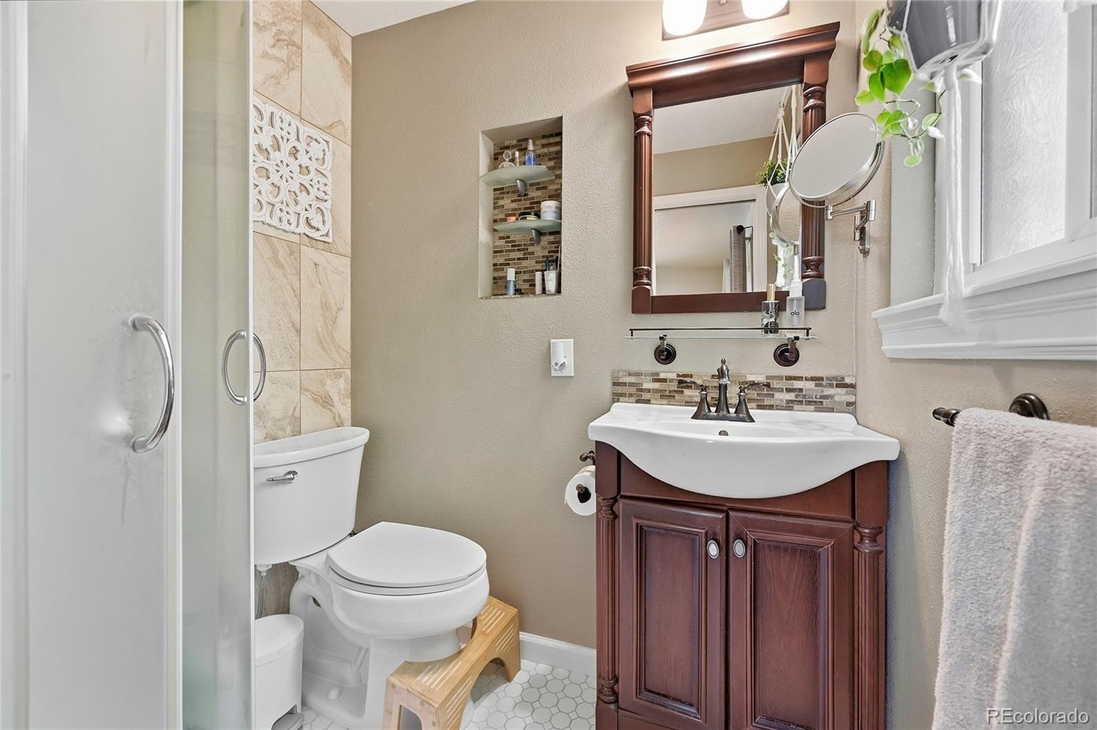 MLS Image #12 for 6651 e ithaca place ,denver, Colorado