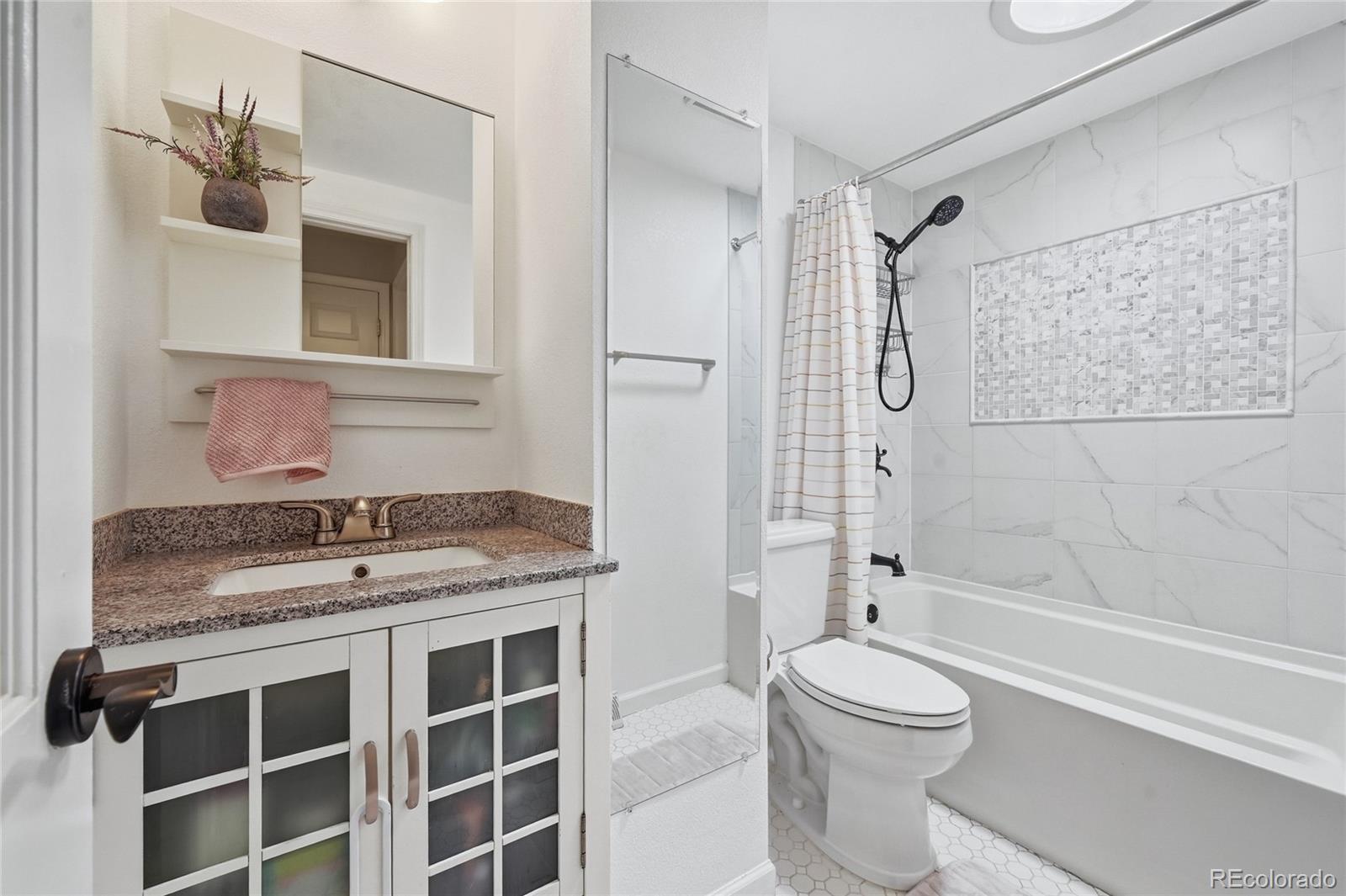 MLS Image #15 for 6651 e ithaca place ,denver, Colorado