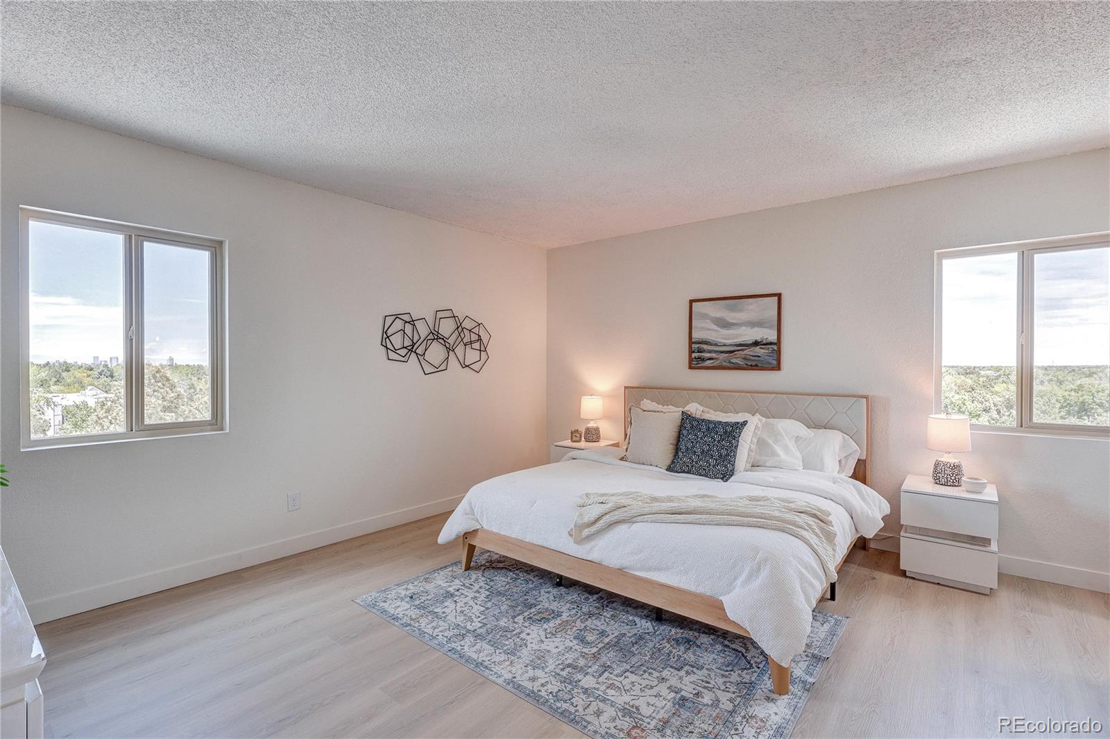MLS Image #21 for 2880 s locust street,denver, Colorado