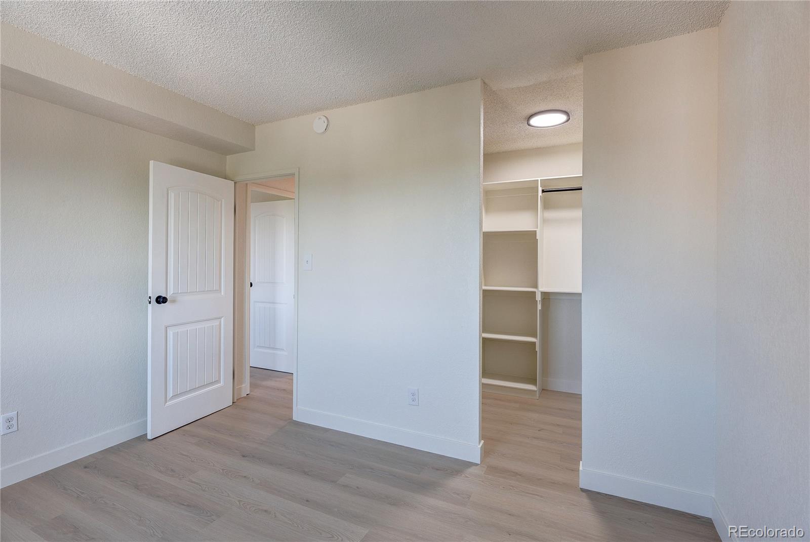 MLS Image #29 for 2880 s locust street,denver, Colorado
