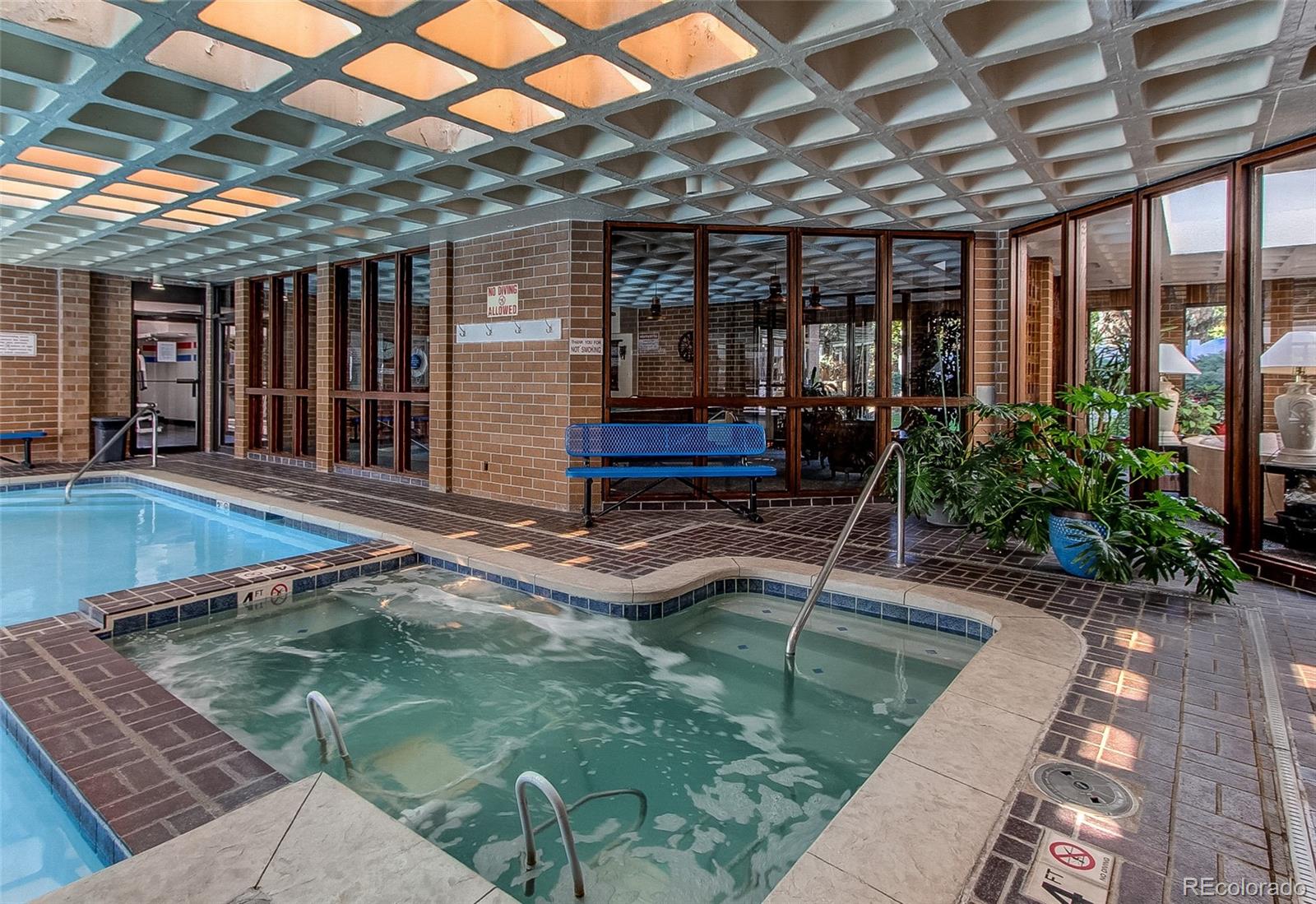 MLS Image #38 for 2880 s locust street,denver, Colorado