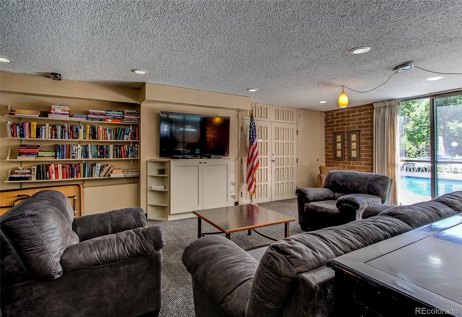MLS Image #46 for 2880 s locust street,denver, Colorado
