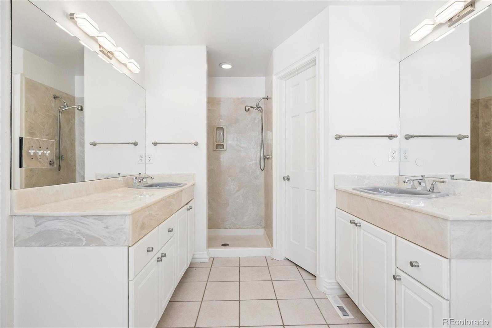 MLS Image #13 for 2350 s milwaukee street,denver, Colorado