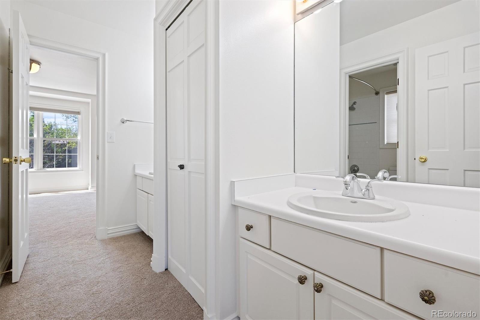 MLS Image #15 for 2350 s milwaukee street,denver, Colorado