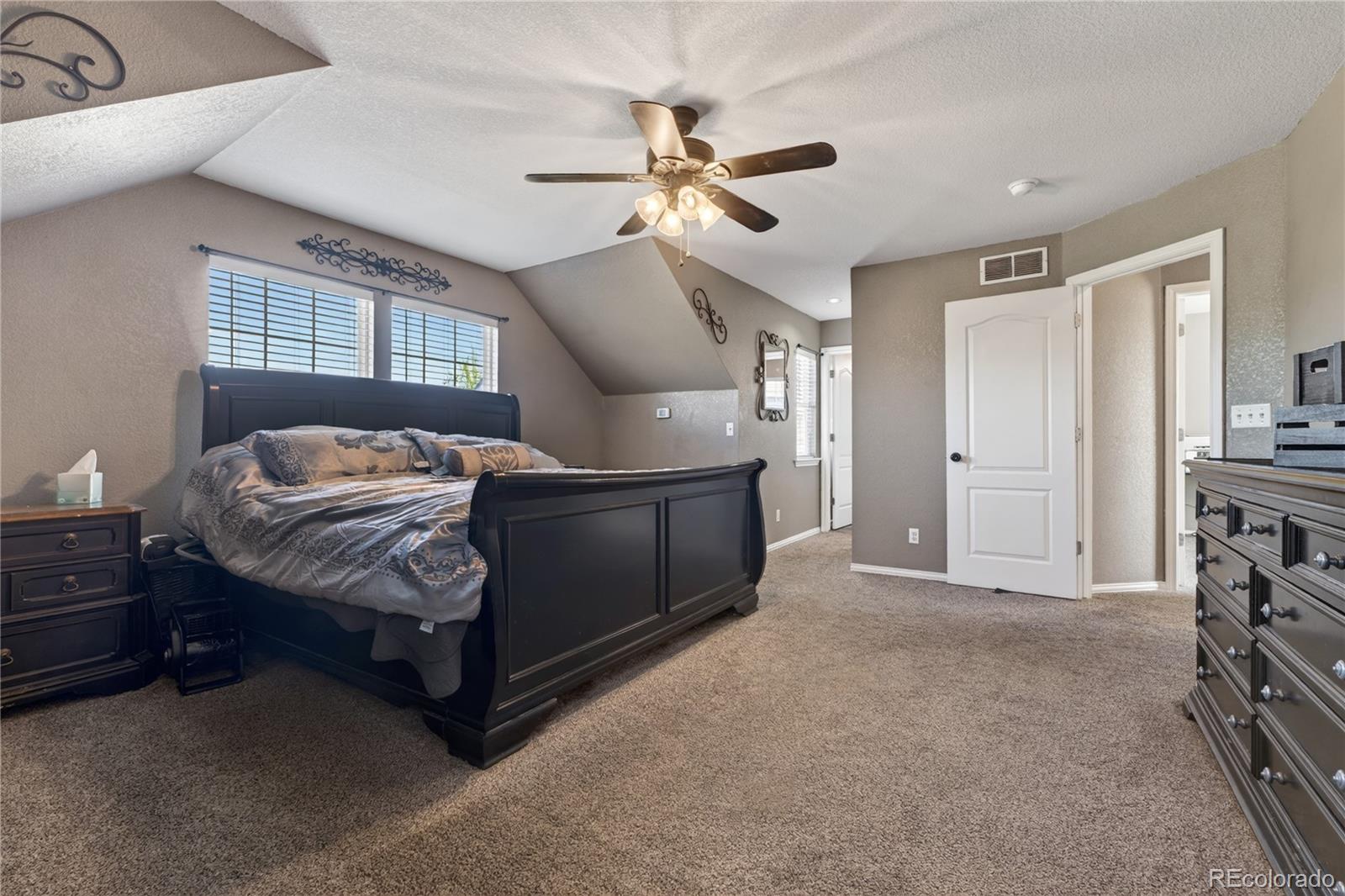 MLS Image #13 for 10818  dayton way,commerce city, Colorado