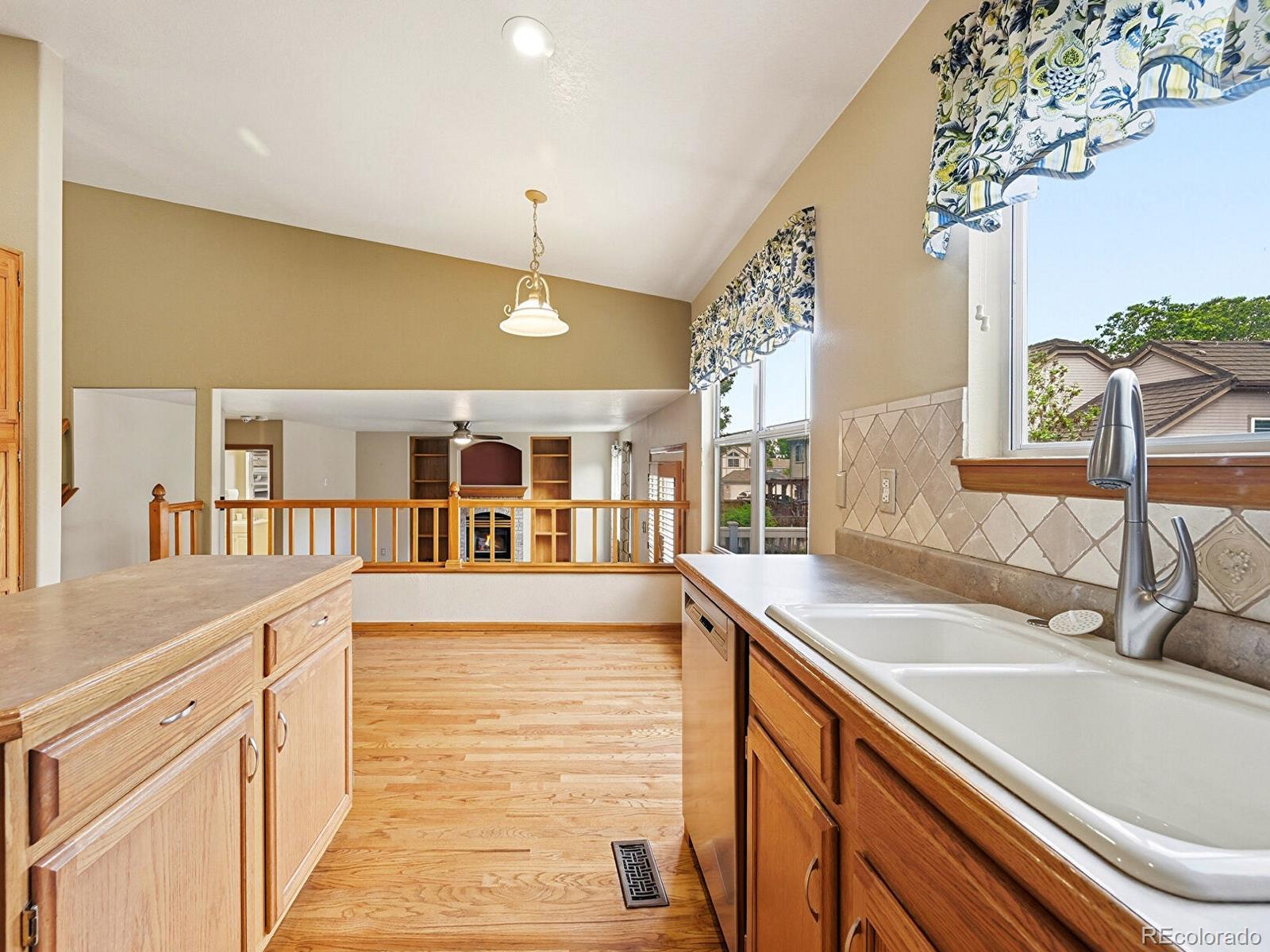 MLS Image #11 for 8278 s reed way,littleton, Colorado