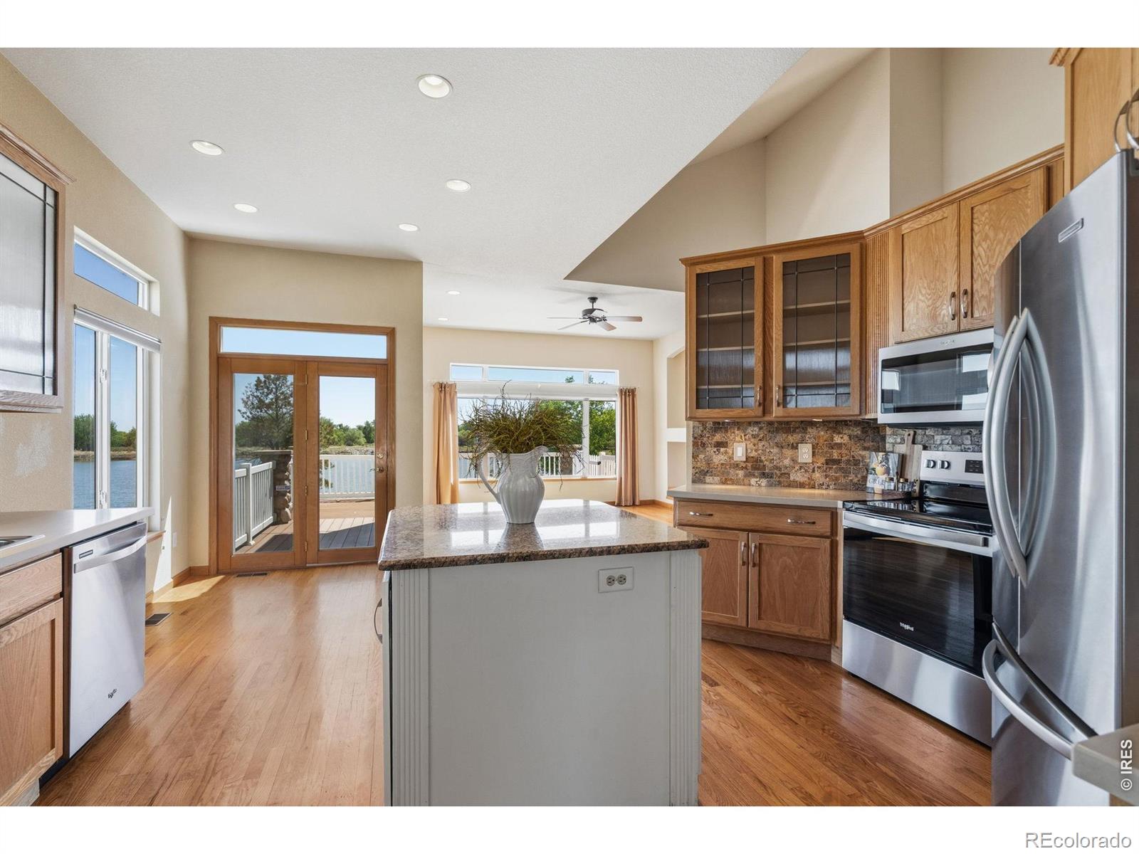 MLS Image #10 for 535  lakeside place,windsor, Colorado