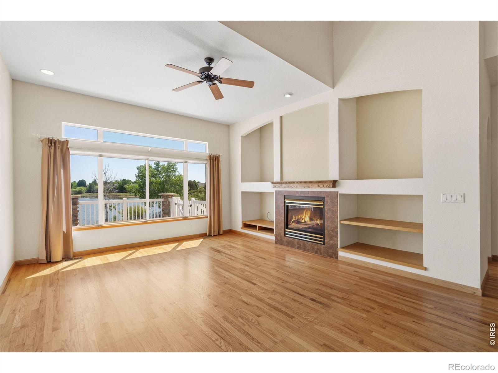 MLS Image #5 for 535  lakeside place,windsor, Colorado