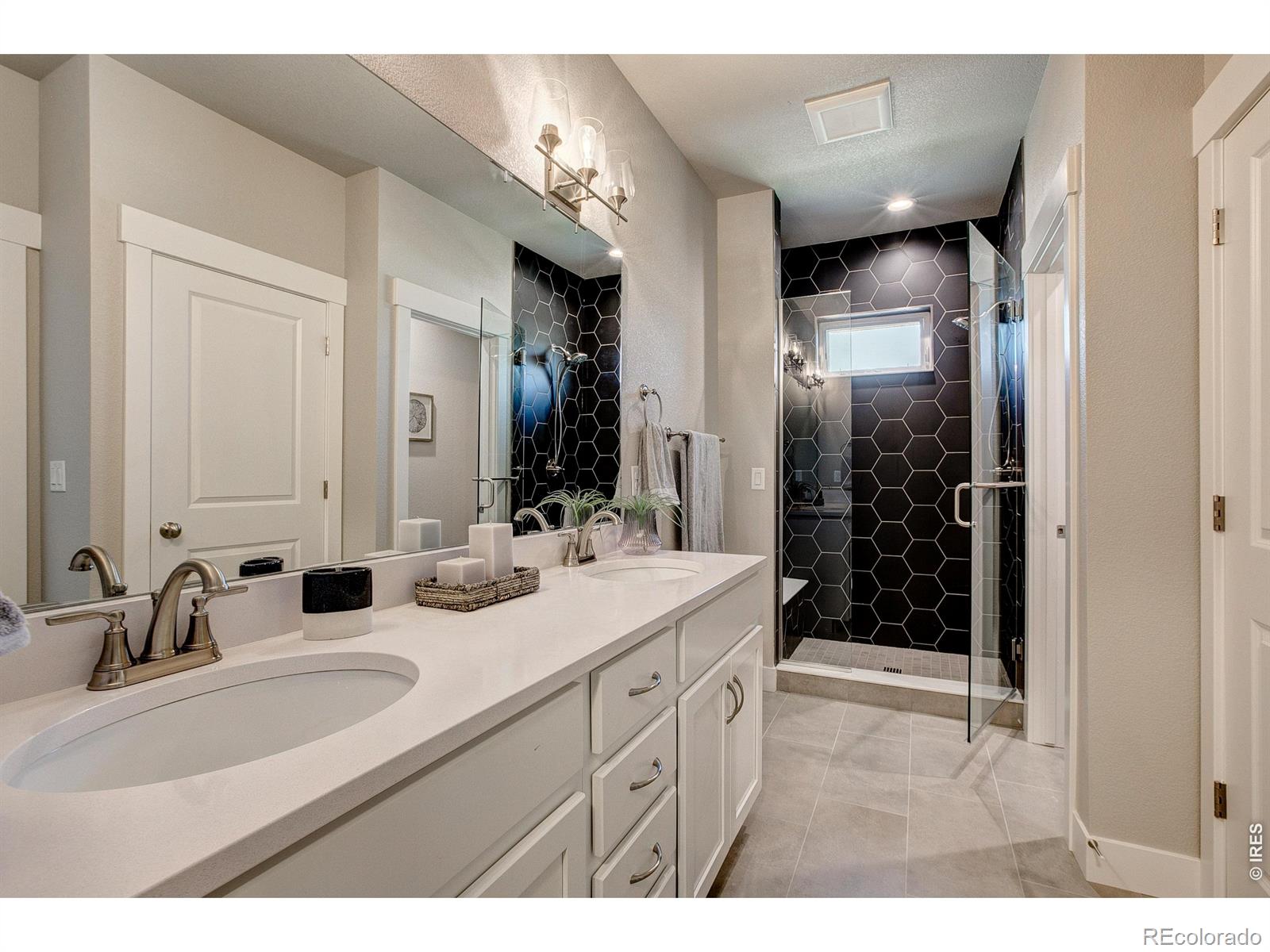 MLS Image #19 for 158  high point drive,longmont, Colorado