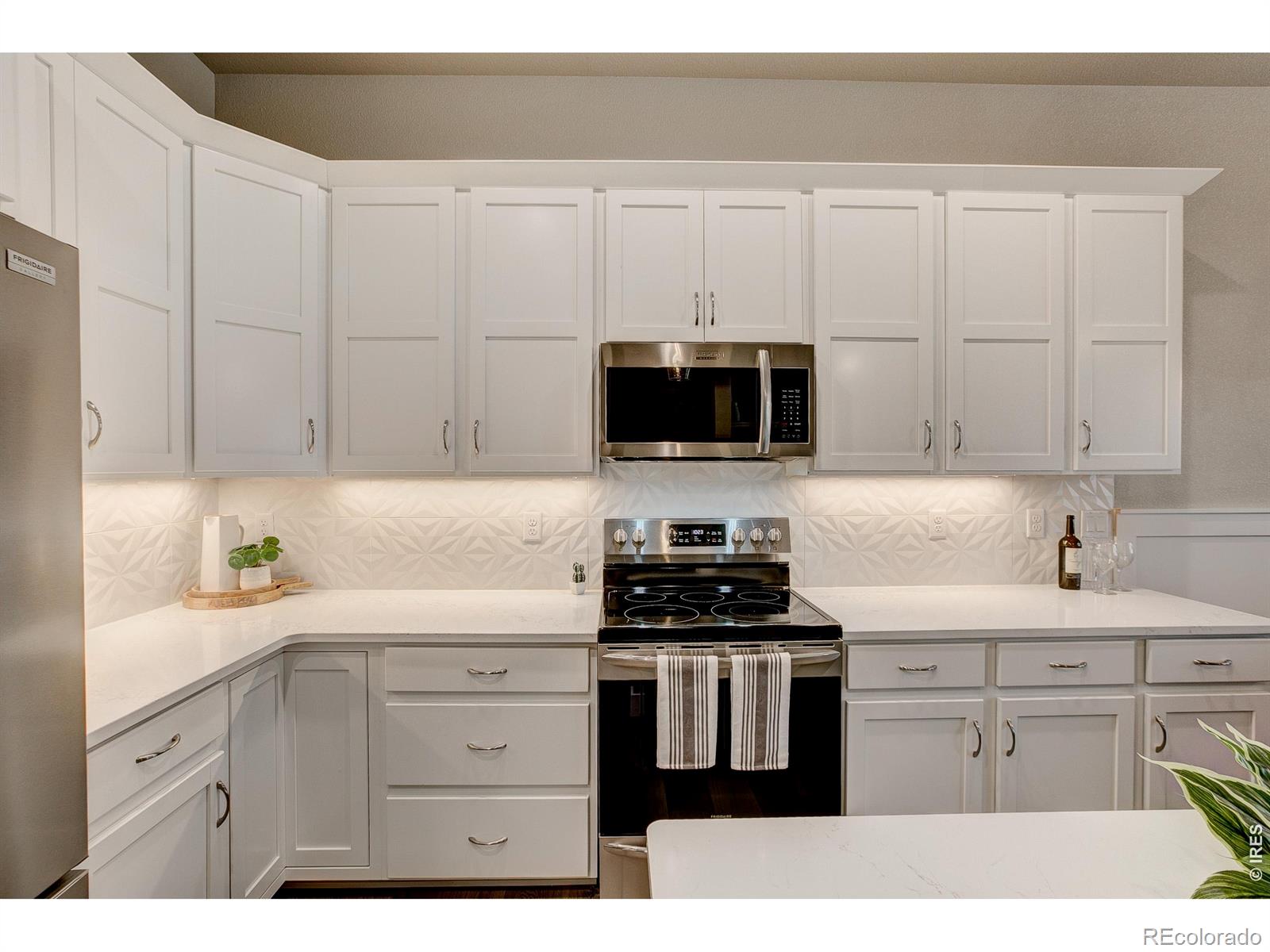 MLS Image #4 for 158  high point drive,longmont, Colorado