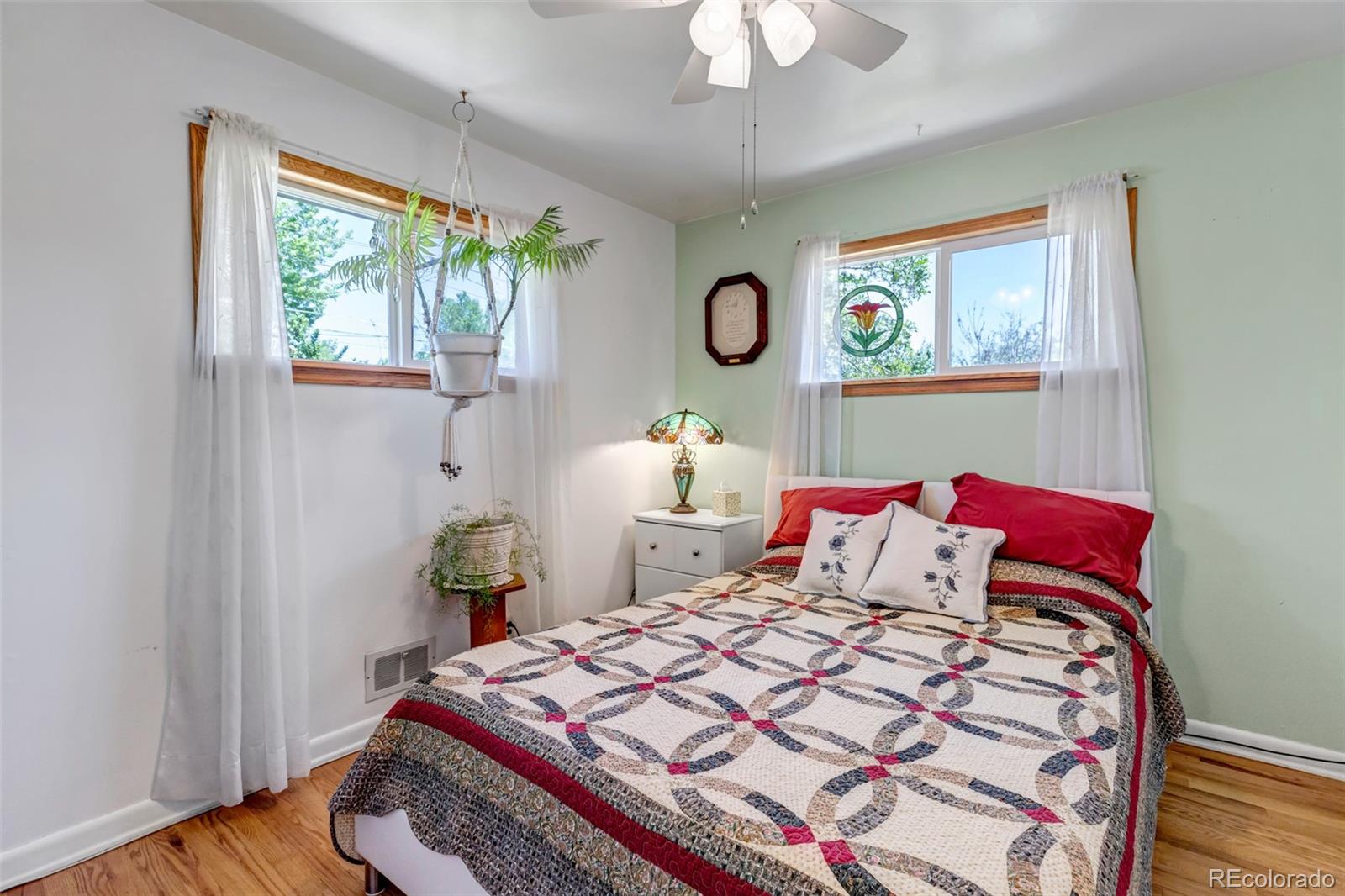 MLS Image #16 for 329 e 109th avenue,northglenn, Colorado